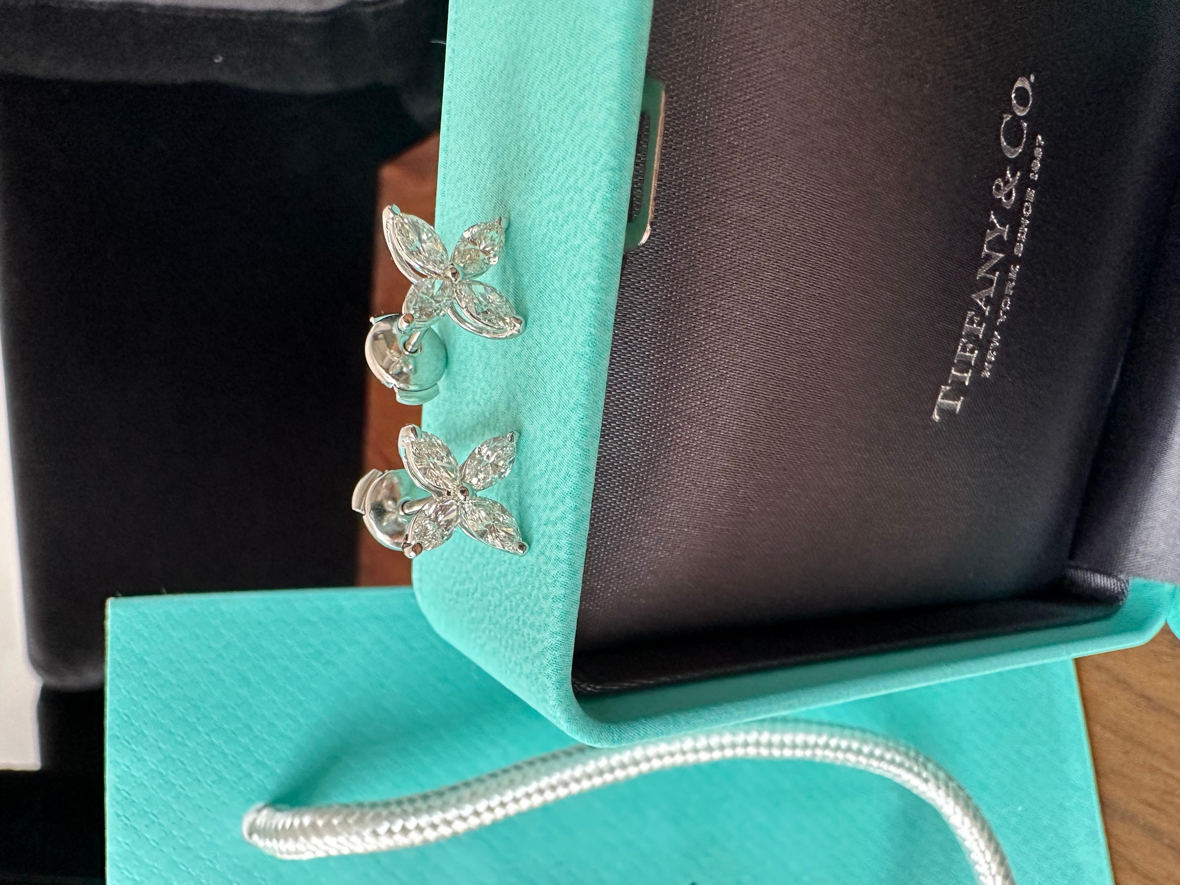 Tiffany & Co. Orecchini grandi Victoria 1,62 ct platino in vendita 8