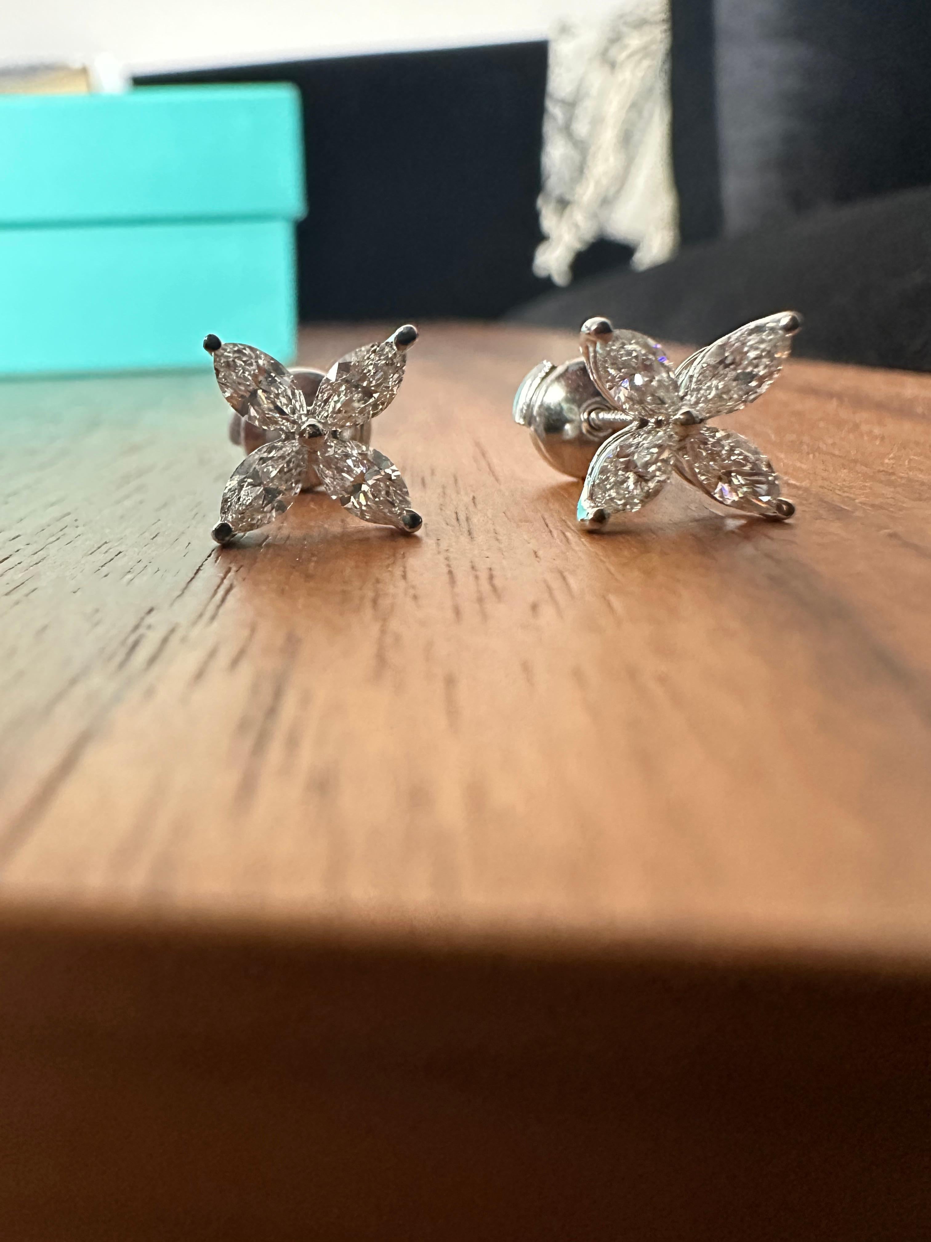 Tiffany & Co. Orecchini grandi Victoria 1,62 ct platino In condizioni ottime in vendita a New York, NY