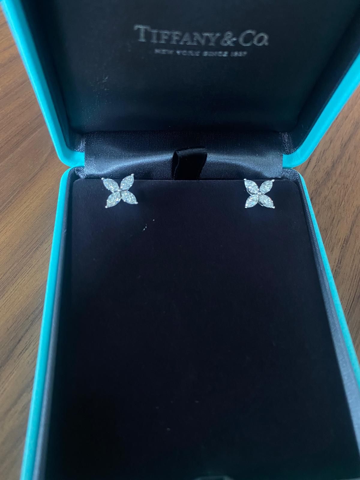 Tiffany & Co. Orecchini grandi Victoria 1,62 ct platino in vendita 2