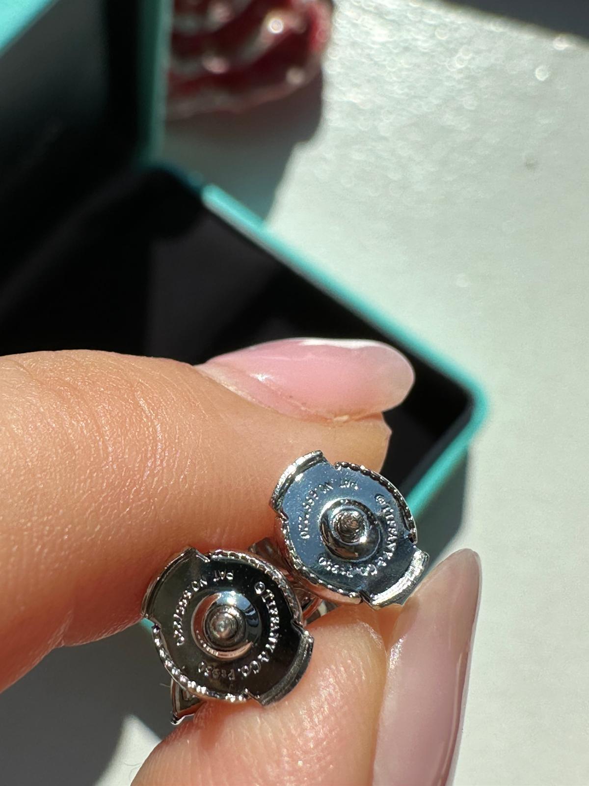 da uomo o donna Orecchini grandi Victoria Co. in vendita