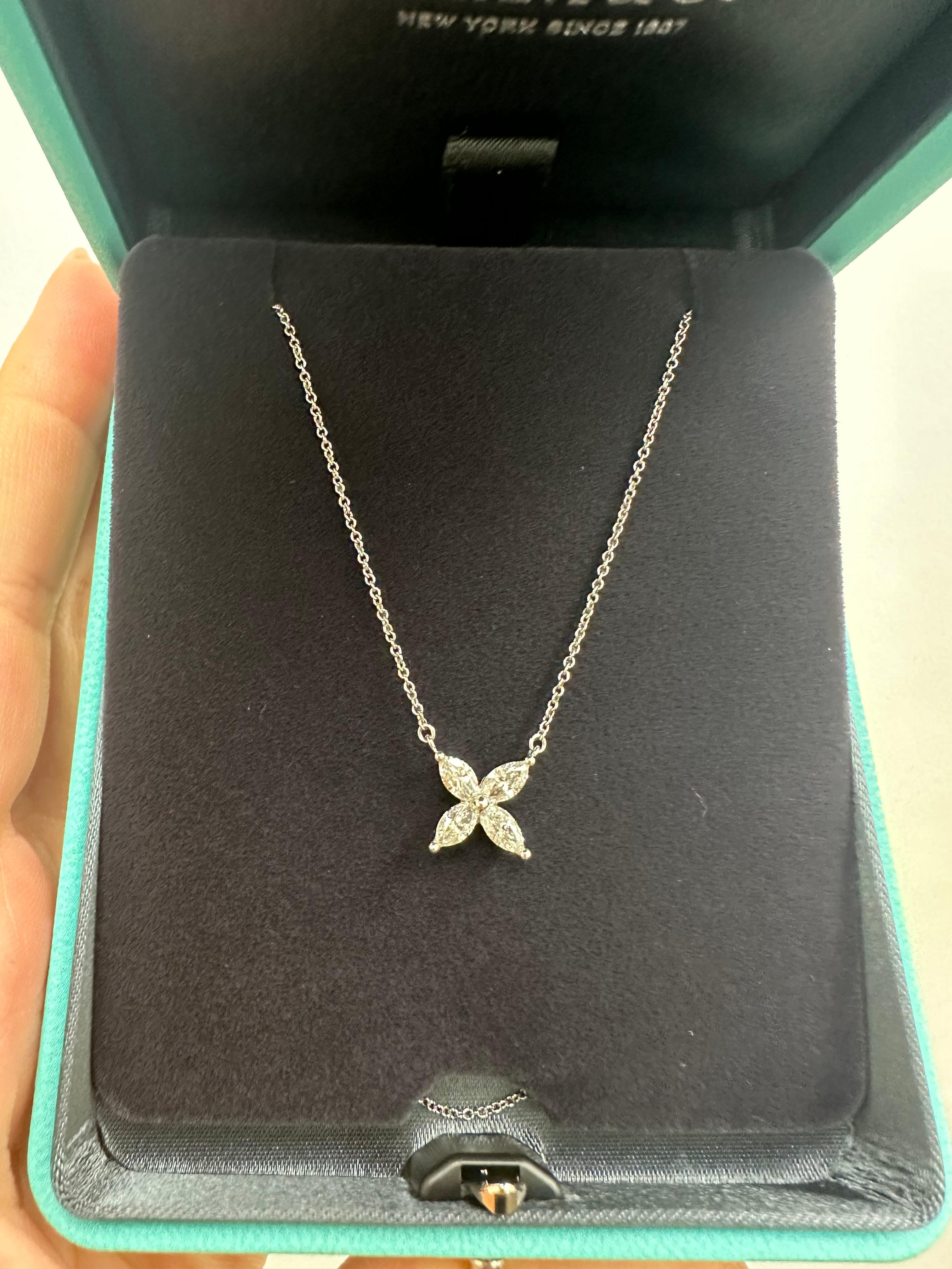 Tiffany Co Victoria Large Necklace in Platinum In Excellent Condition For Sale In New York, NY