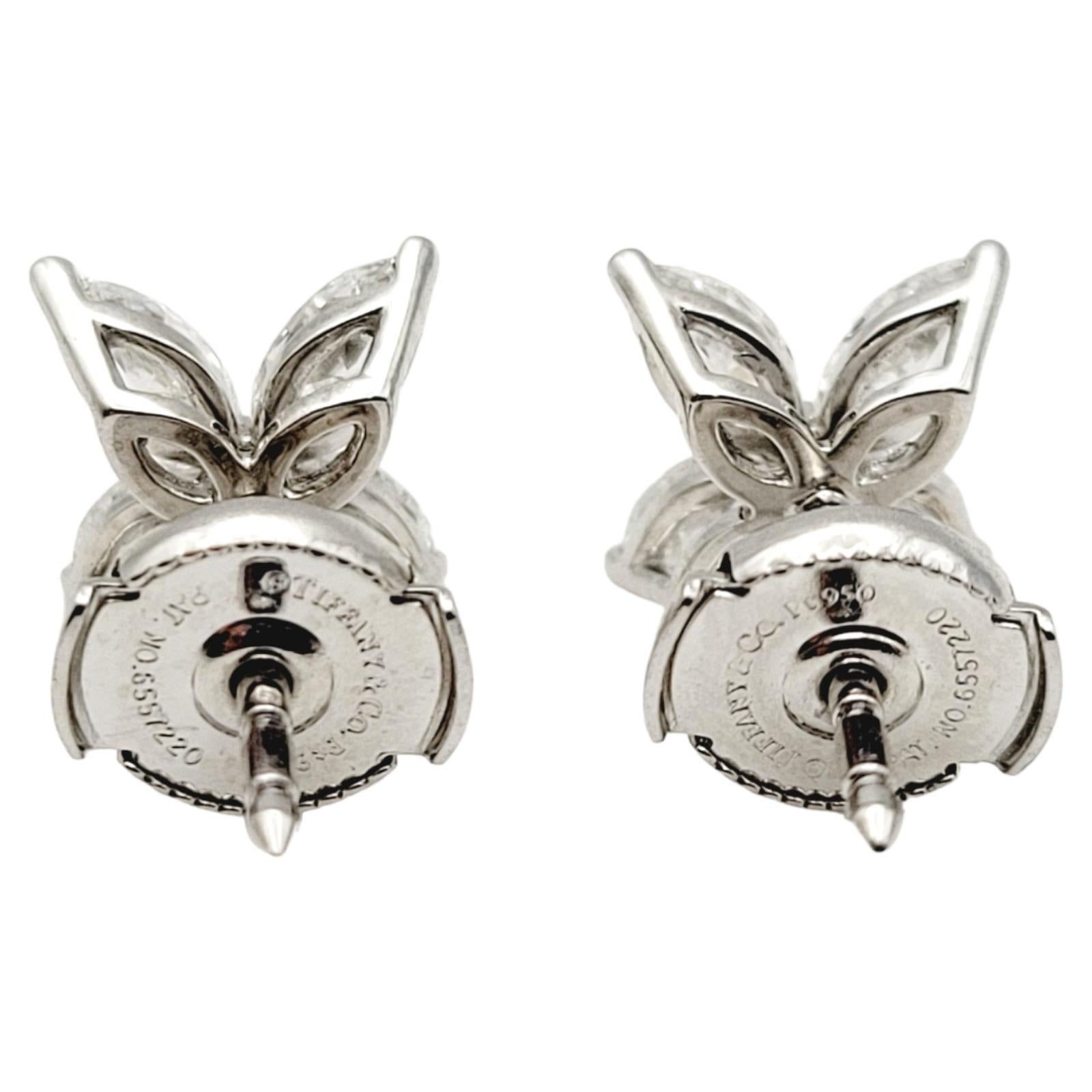 Contemporain Tiffany & Co. Boucles d'oreilles Victoria Medium en platine avec diamants de 0,92 carats en vente