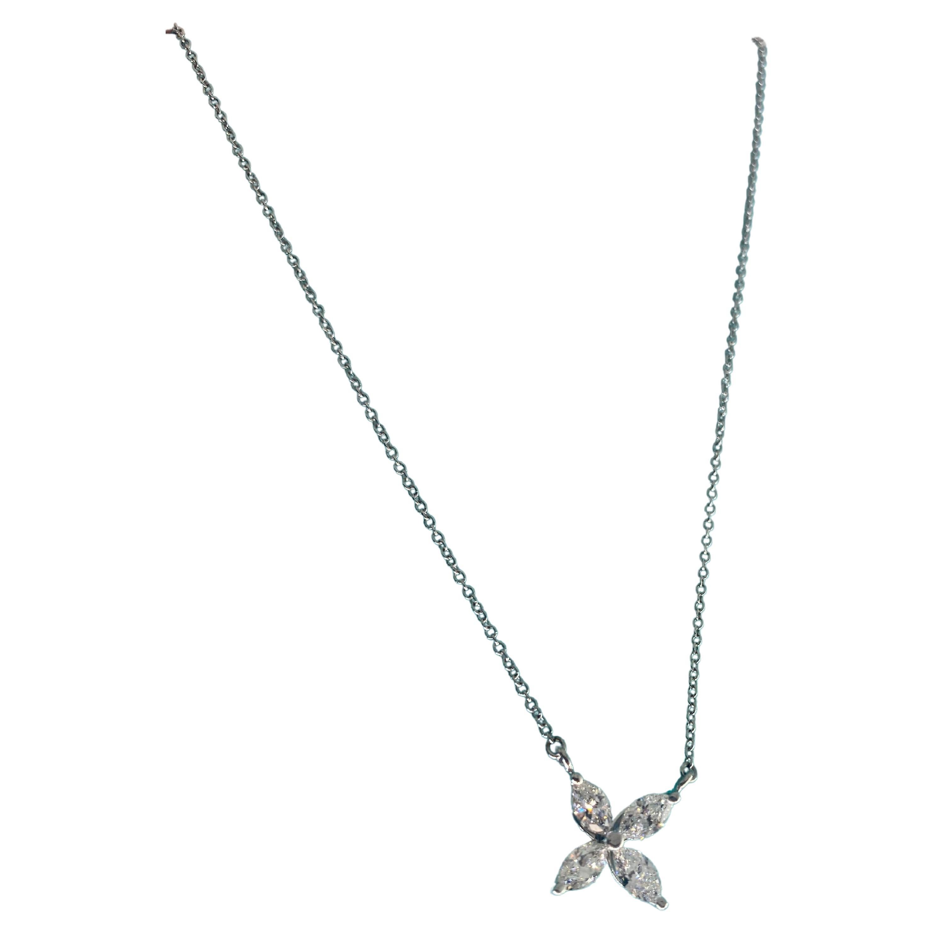 Tiffany victoria store necklace medium