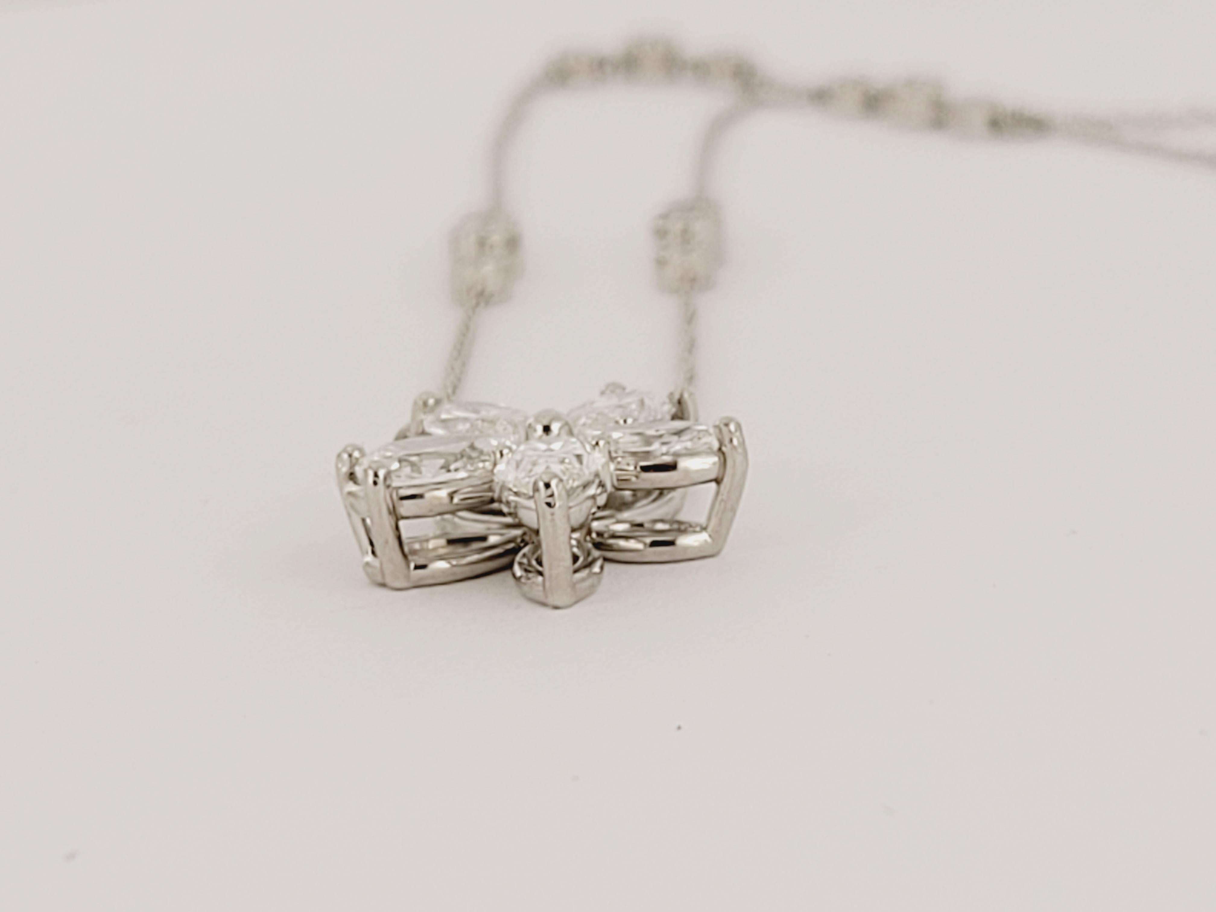 Tiffany & Co. Ciondolo a grappolo misto extra large sulla catena PT950 in vendita 1