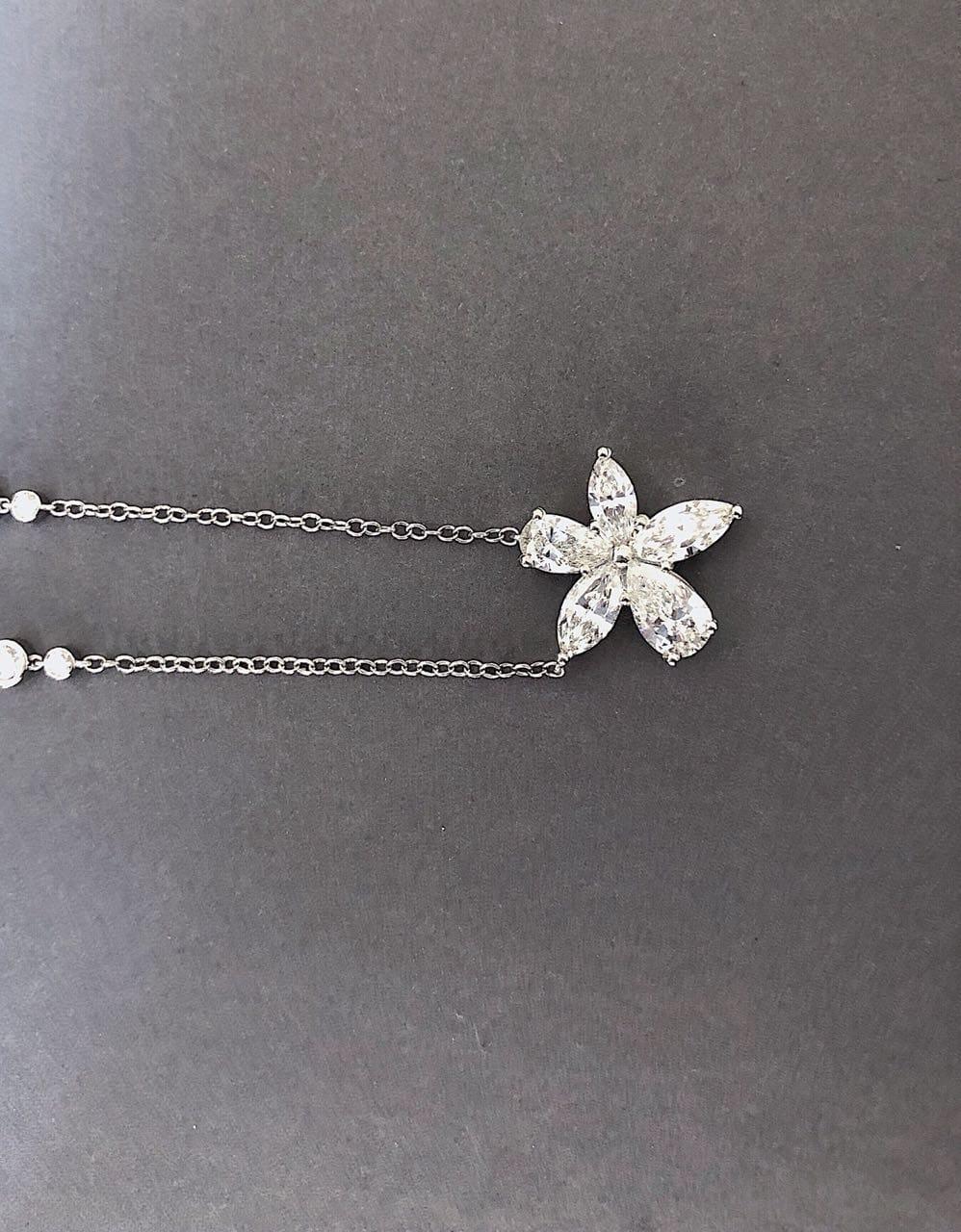 Tiffany & Co. Ciondolo a grappolo misto extra large sulla catena PT950 in vendita 1