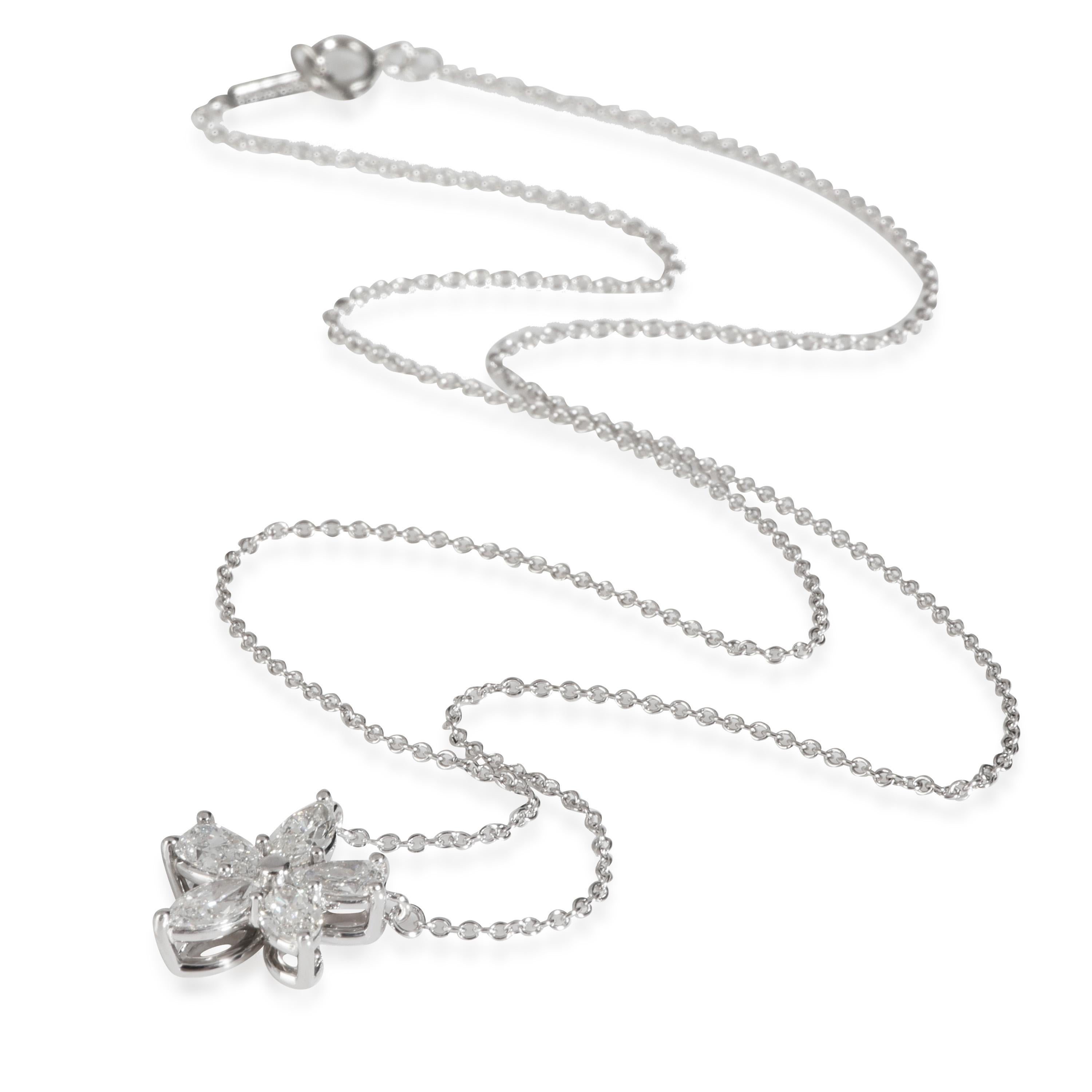 
Tiffany & Co. Colgante Victoria de racimo mixto en platino 0,88 CTW, Grande

DETALLES PRINCIPALES
SKU: 144058
Título del listado: Tiffany & Co. Colgante Victoria de racimo mixto en platino 0,88 CTW, Grande
Descripción del estado: Una oda al mundo