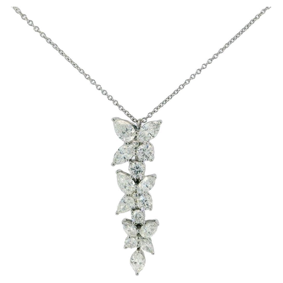 Tiffany & Co. Colgante de gota de racimo de diamantes mixtos Victoria 2,12 ctw de diamantes 16