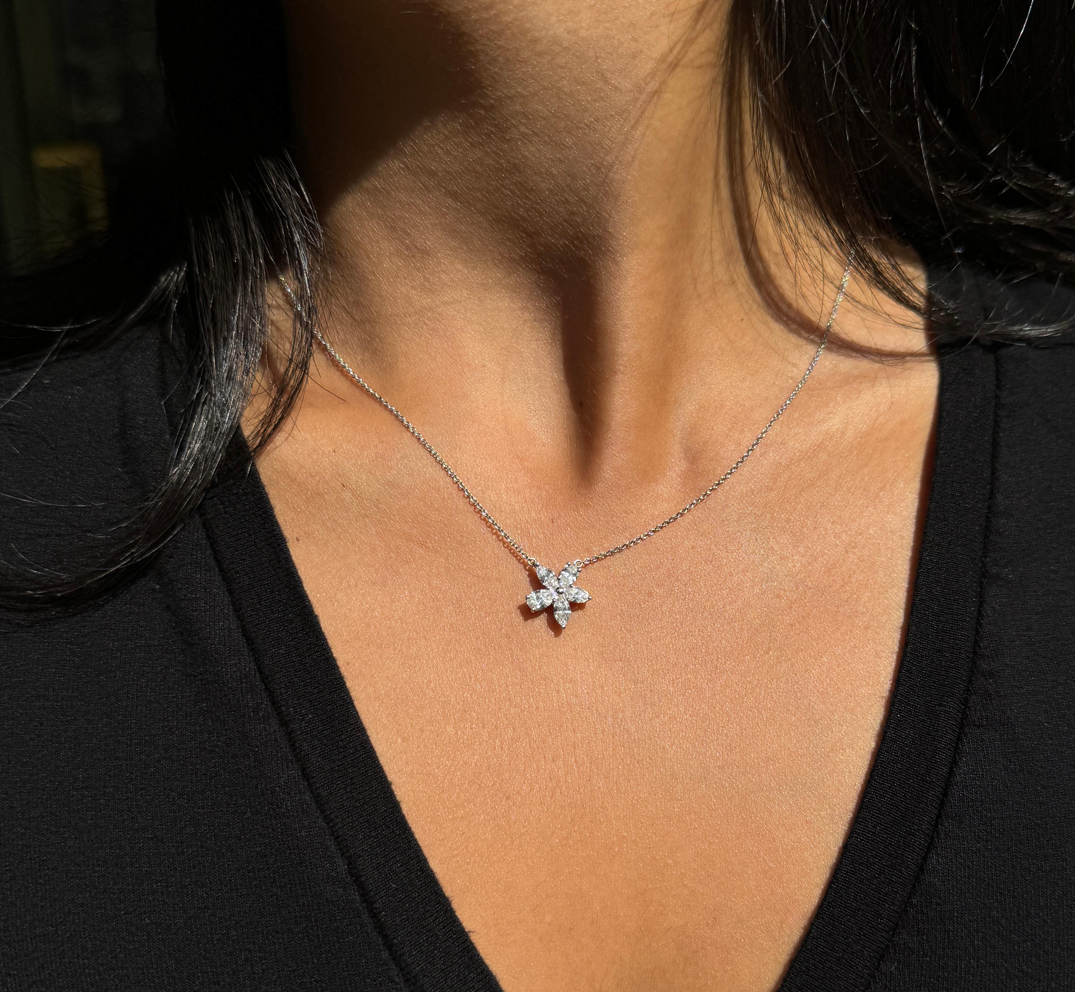 Tiffany & Co Victoria Mixed Diamond Cluster Platinum Pendant Necklace For Sale 1