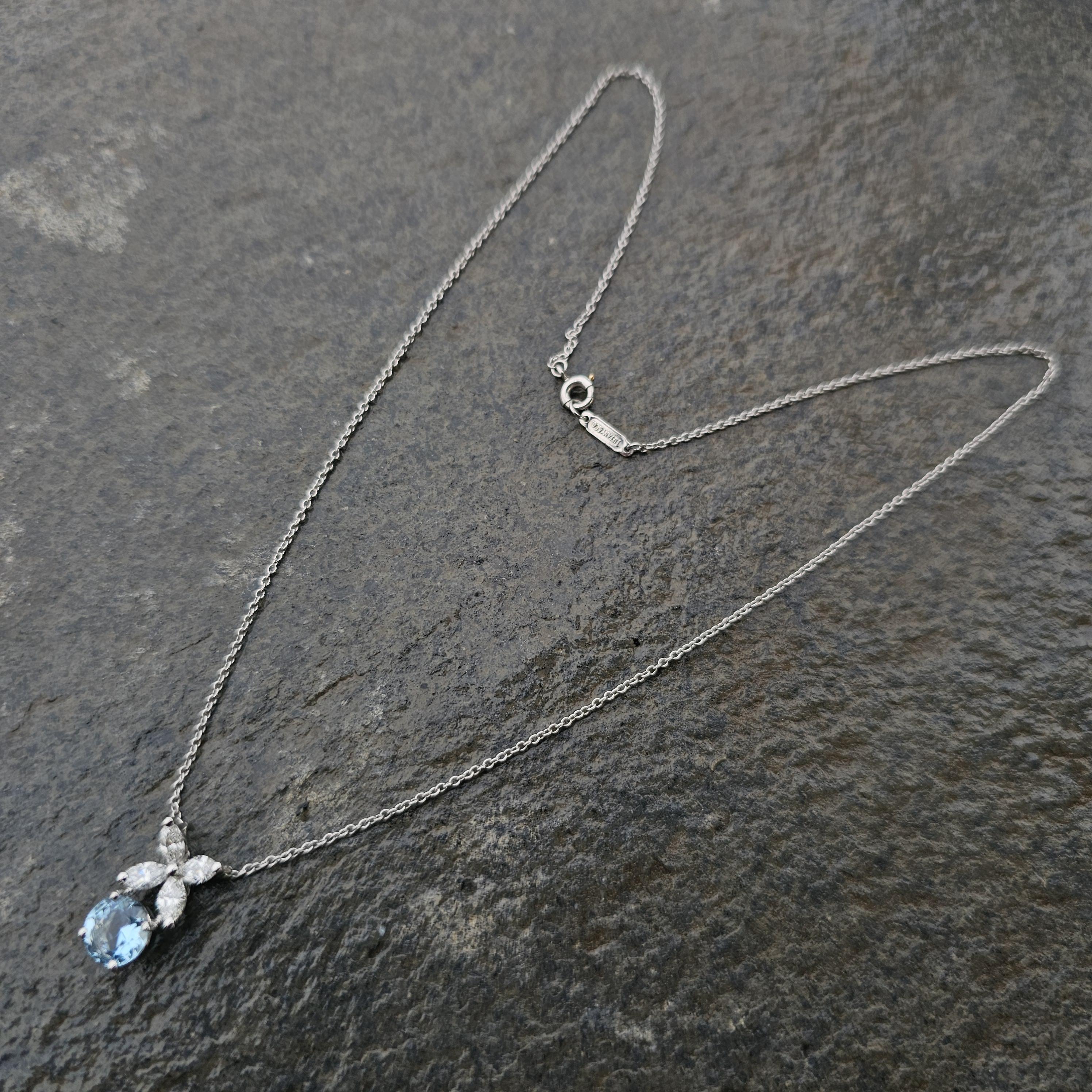 Tiffany & Co. Victoria Halskette mit Anhänger, Aquamarin Diamant Platin 16