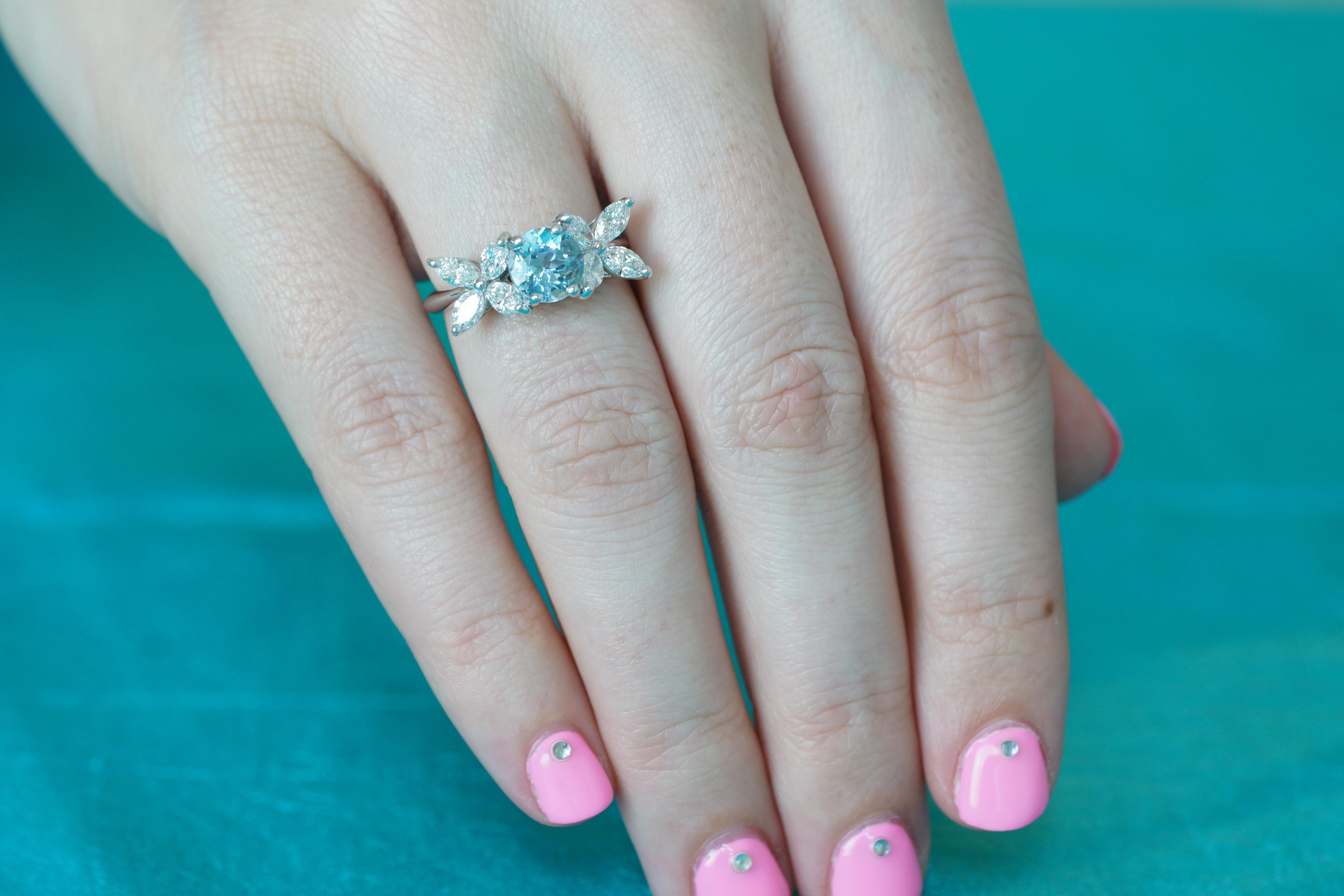 Tiffany & Co. Victoria Platinum 1 Carat Aquamarine Diamond Ring 2