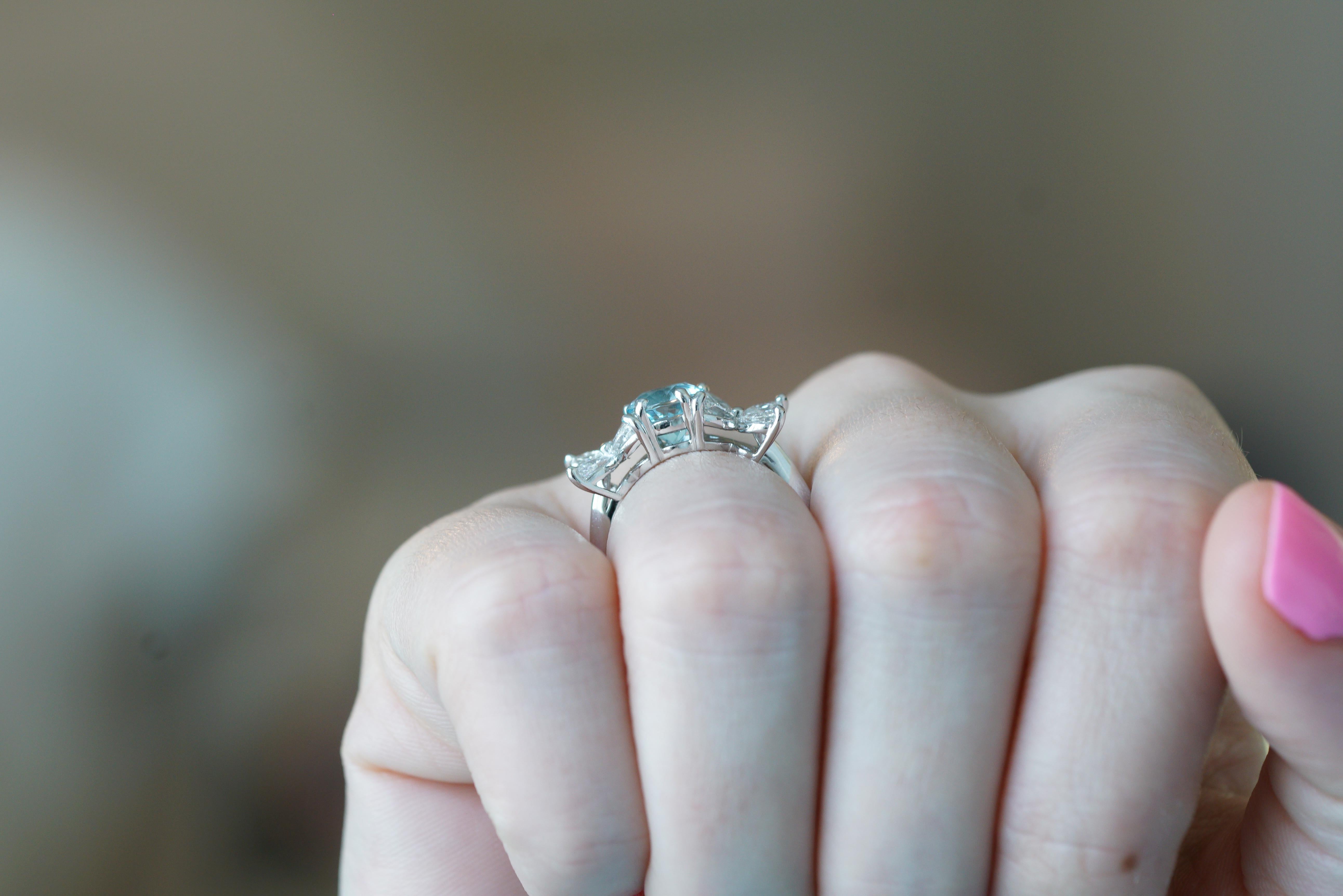 Tiffany & Co. Victoria Platinum 1 Carat Aquamarine Diamond Ring 4