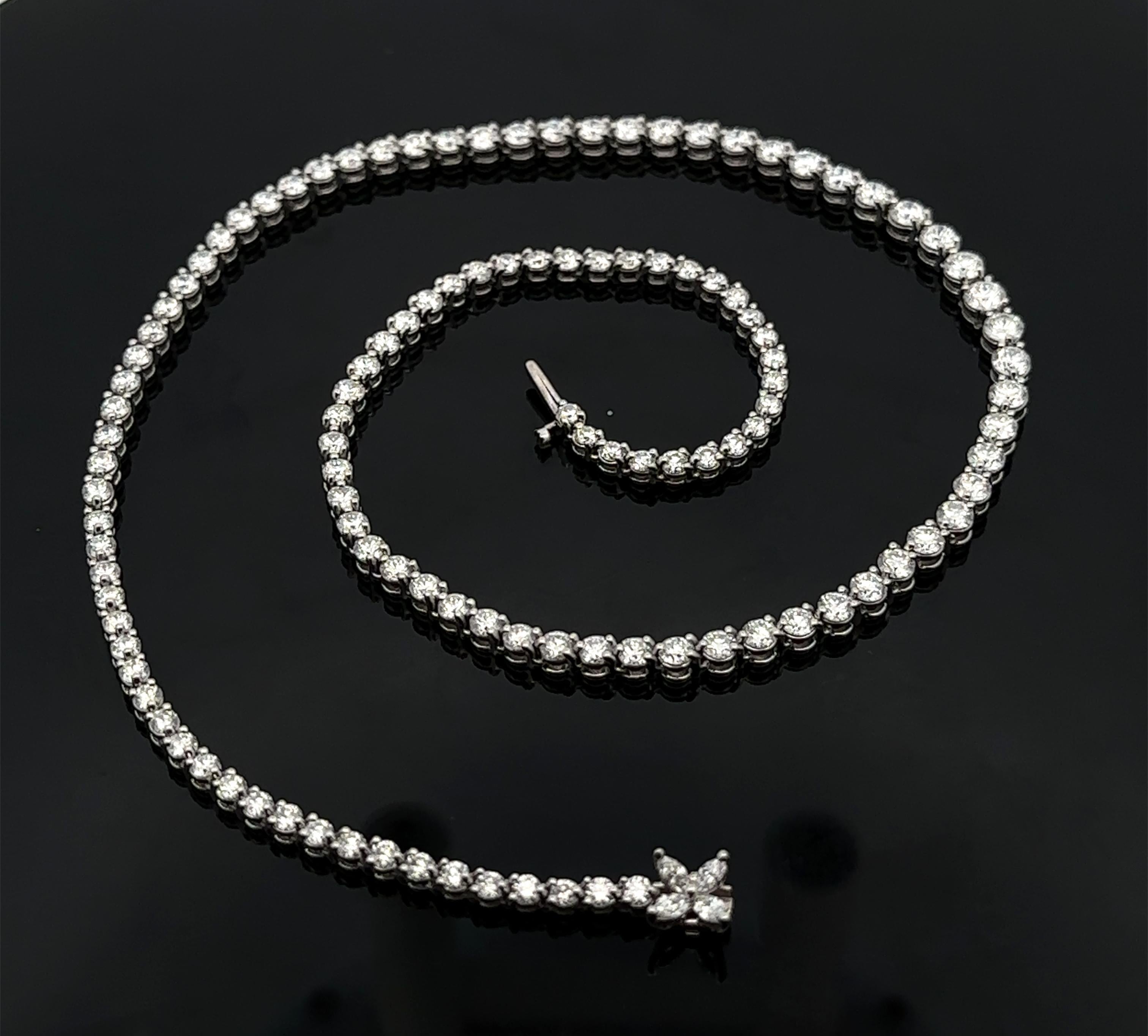 Tiffany & Co. Victoria Platin 10,18ctw Diamant abgestufte Tennis Halskette w Box im Angebot 4