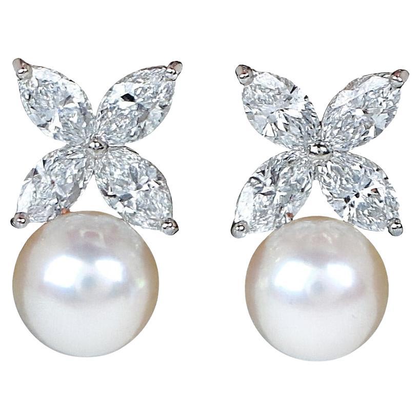 Tiffany & Co. Orecchini Victoria in platino con perle Akoya e diamanti marquise in vendita