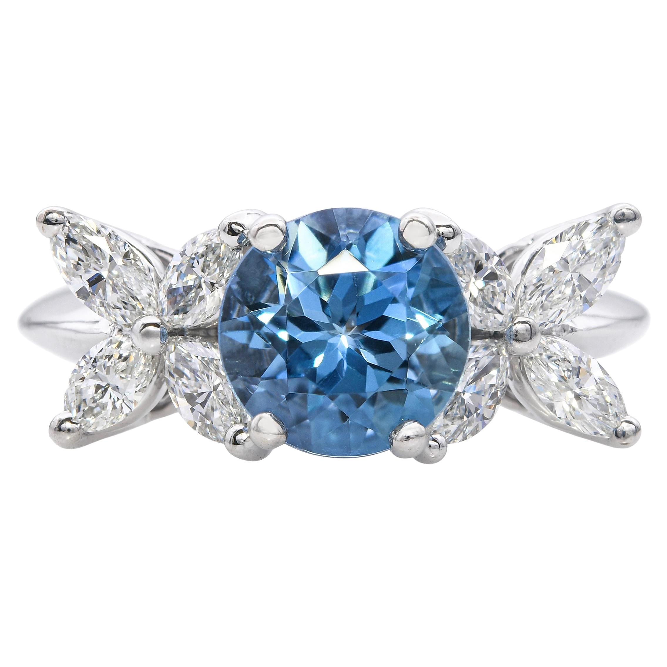 Tiffany 
Co. Anillo Victoria Platino Diamante Aguamarina en venta