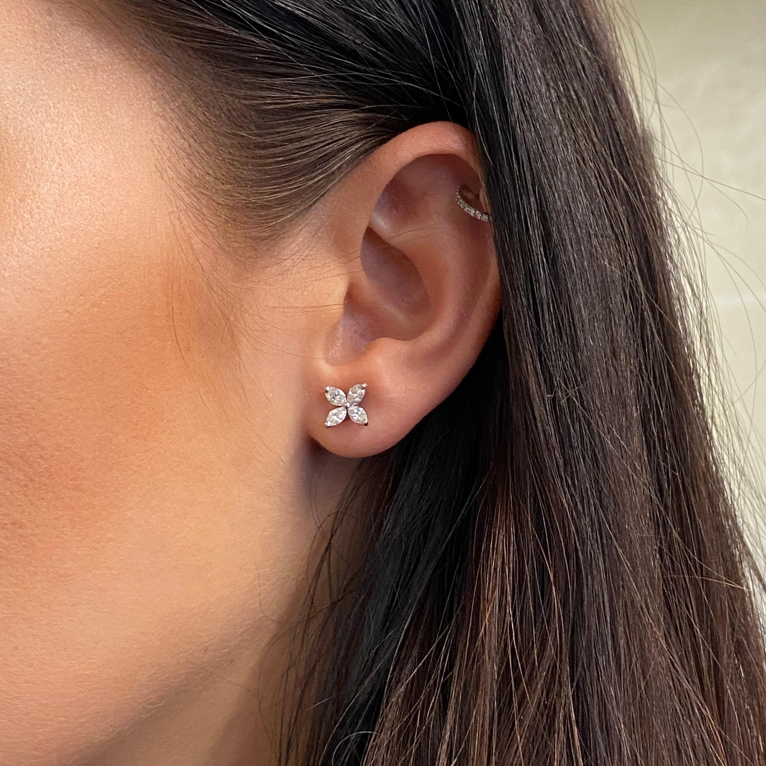 Modern Tiffany & Co. Victoria Platinum Diamond Medium Stud Earrings 0.92 Carat