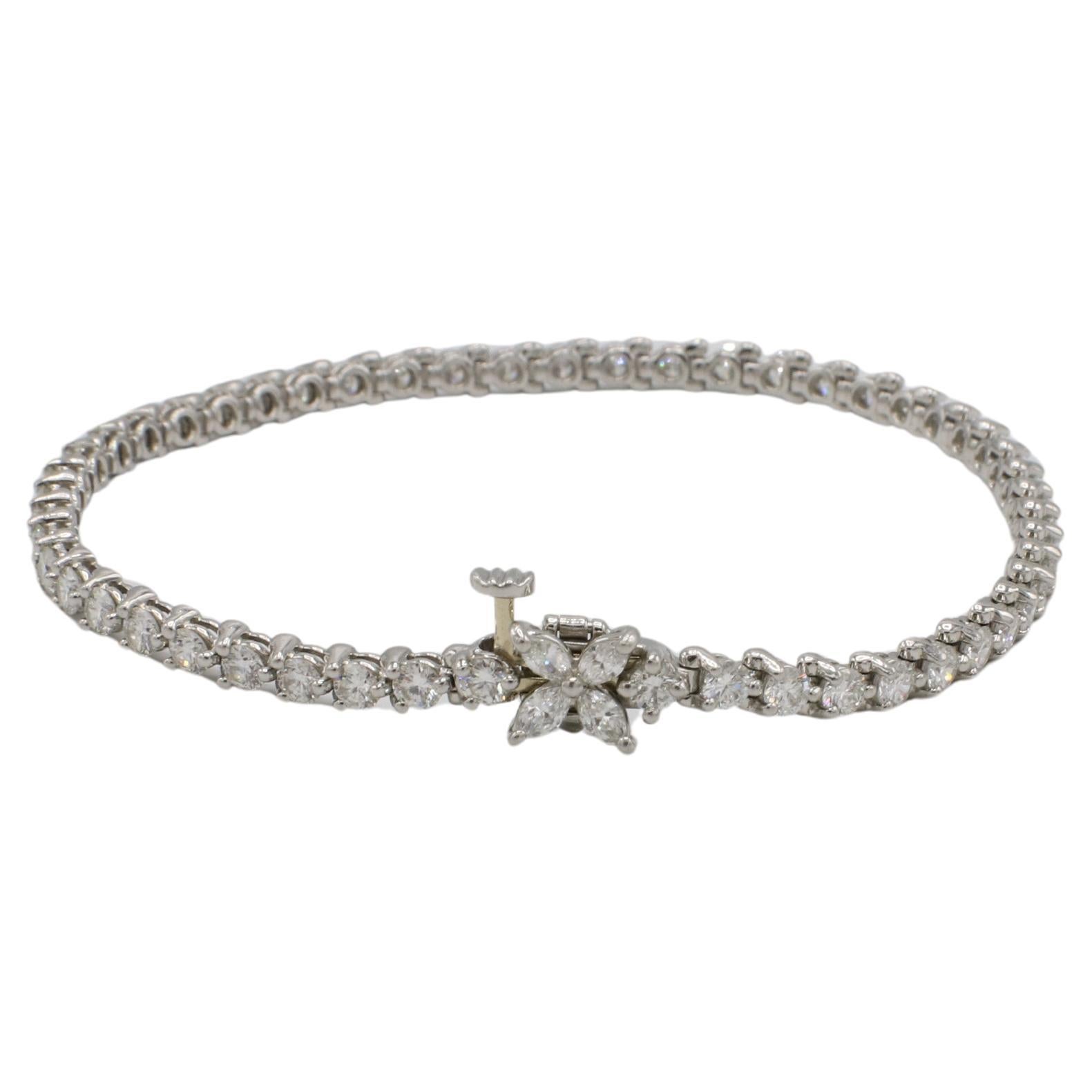 Tiffany & Co. Victoria Platinum Natural 2.90 Carat Diamond Tennis Line Bracelet  
Metal: Platinum
Weight: 12.55 grams
Diamonds: 2.90 CTW G-J IF-SI1 round natural diamonds
Length: 7 inches
Retail: $15,500 USD in 2019. Current retail is $21,900 USD