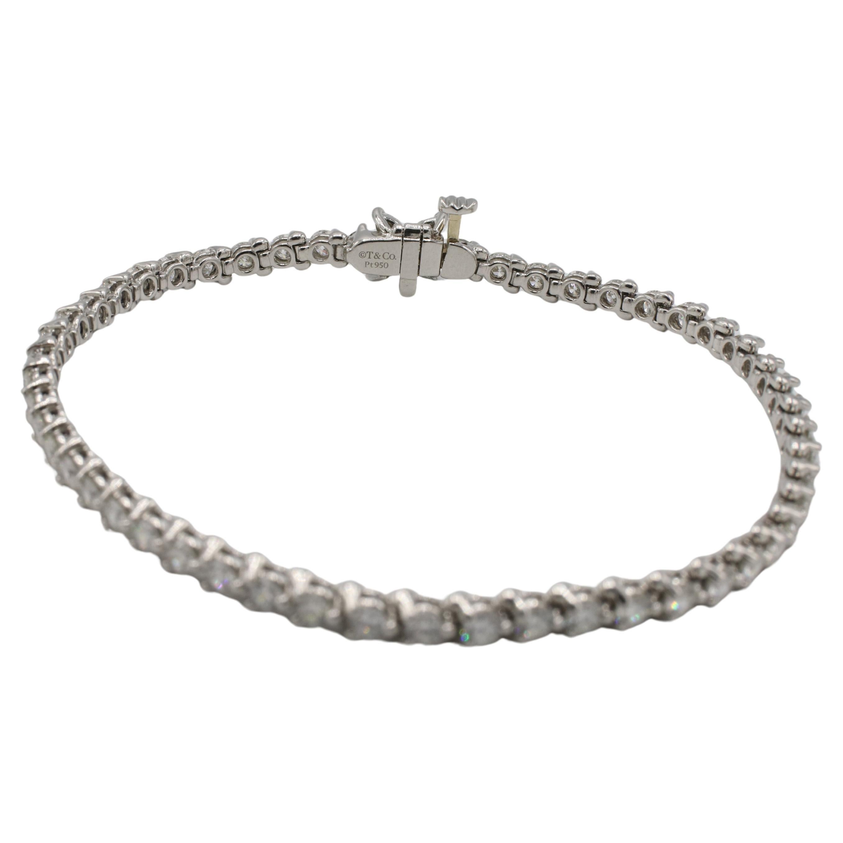 Modern Tiffany & Co. Victoria Platinum Natural 2.90 Carat Tennis Line Bracelet