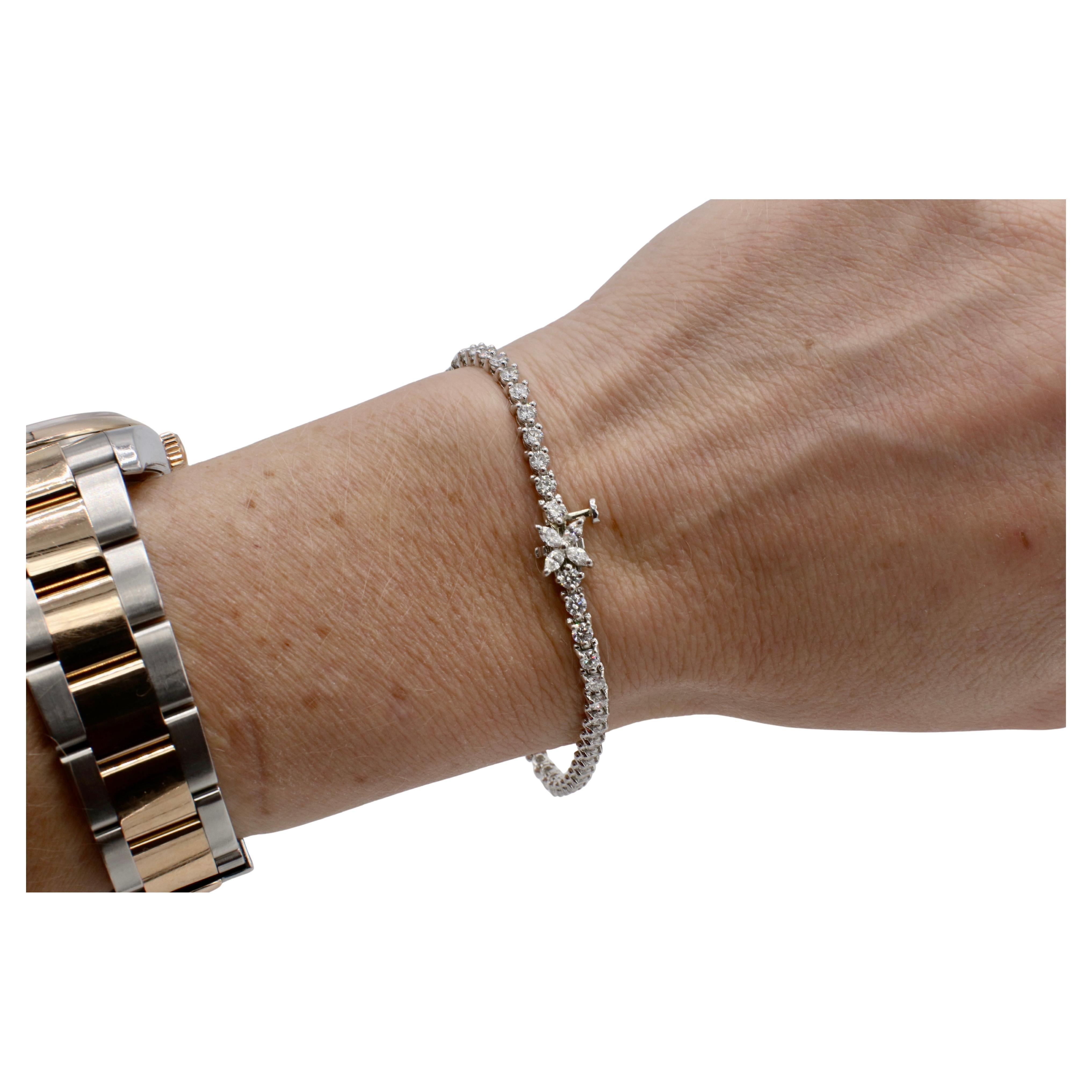 Tiffany & Co. Victoria Platinum Natural 2.90 Carat Tennis Line Bracelet In Excellent Condition In  Baltimore, MD