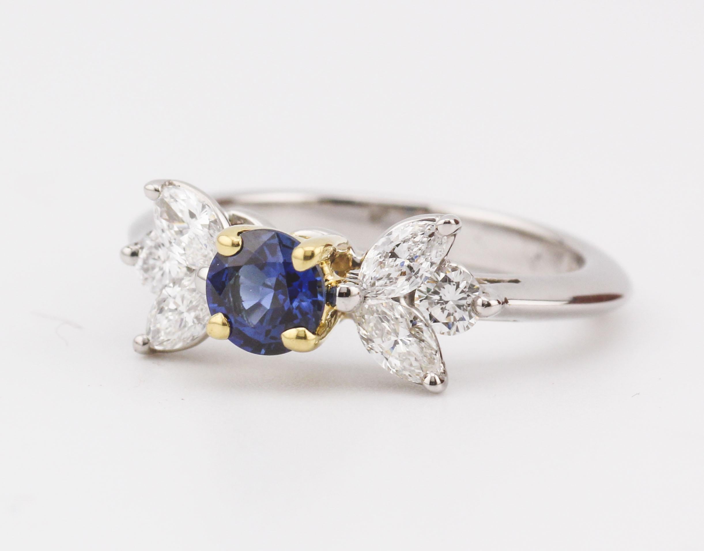 Tiffany & Co. Victoria Saphir Diamant 18k Gold Platin Ring Größe 4,5 (Rundschliff)