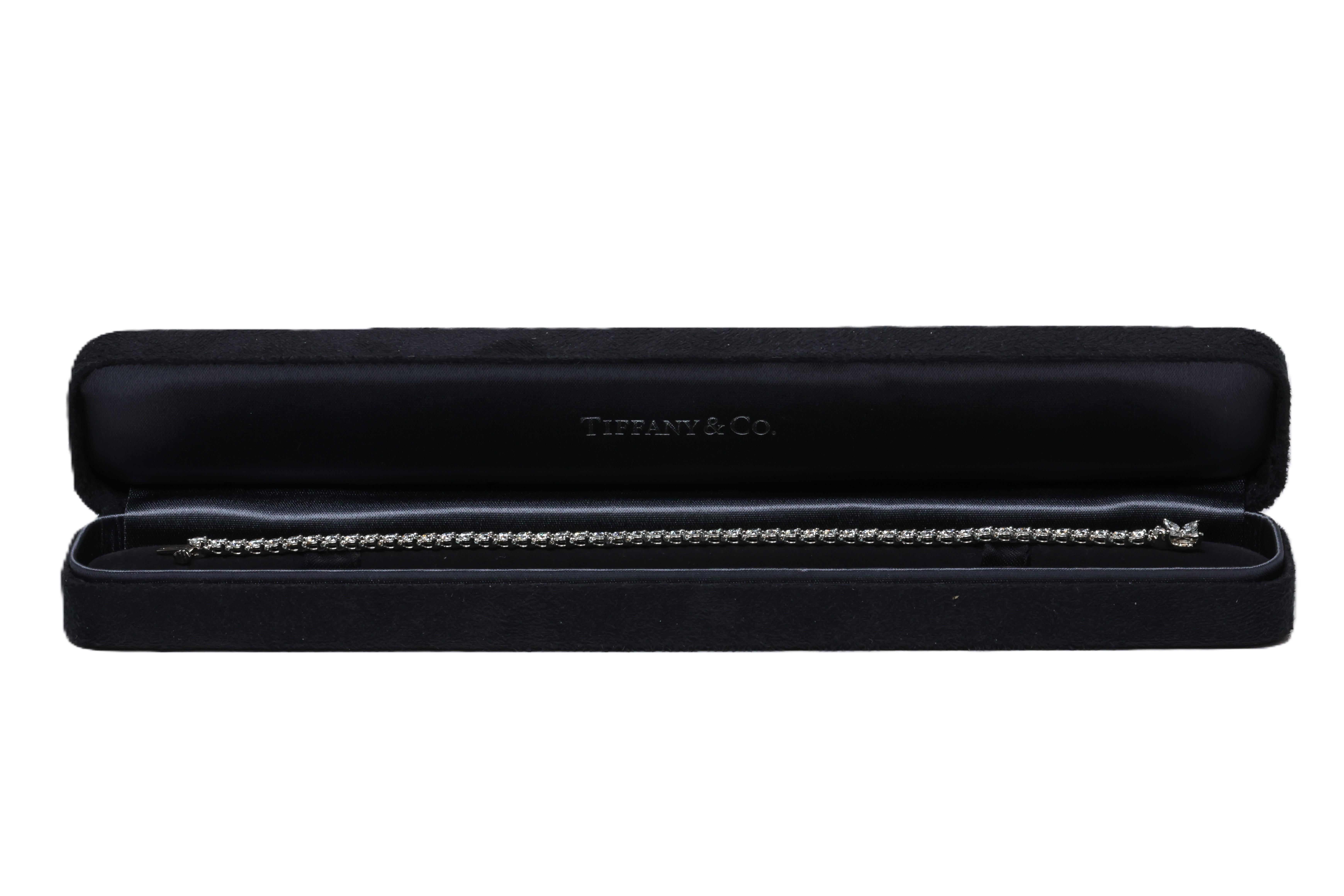 Tiffany & Co. Victoria Tennisarmband 3,08 Karat in Platin gefasst in Platin Größe Large (Rundschliff) im Angebot