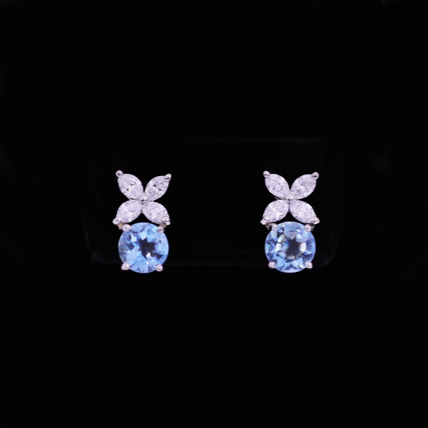 Tiffany & Co. Victoria Victoria Platinum Aquamarine and Diamond Earrings In Good Condition In San Fernando, CA
