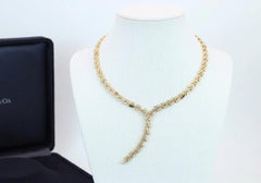 Tiffany & Co. Collier « Diamond Drop » de Victoria Vine en or jaune 18 carats