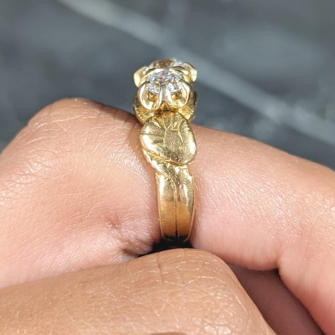 Tiffany & Co Victorian 1.40 Carats Diamond 18 Karat Yellow Gold Three Stone Ring For Sale 2