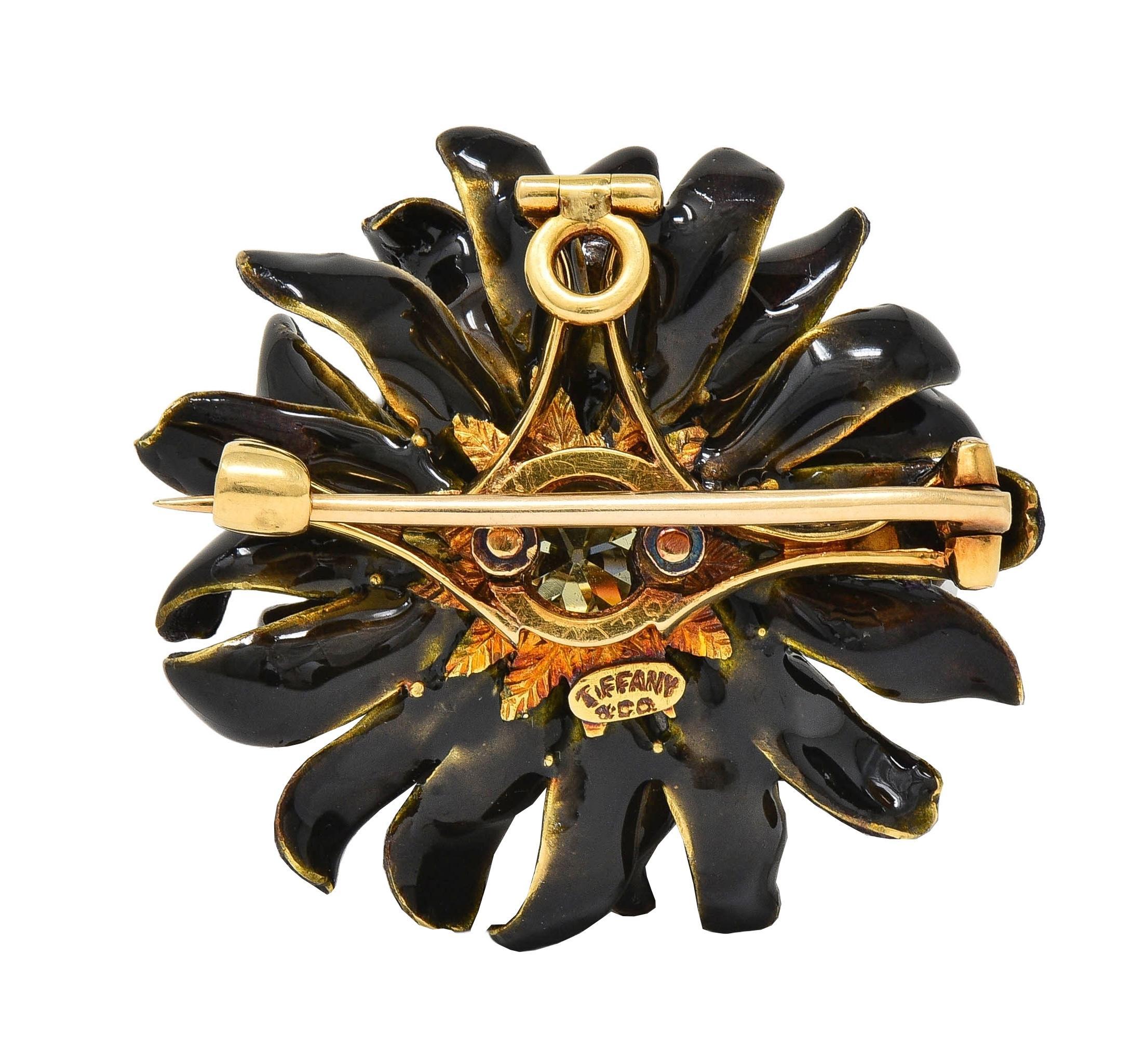 Tiffany & Co. Broche victoriano de oro de 14 quilates con esmalte de diamantes amarillos de fantasía Flor de mamá en Excelente estado para la venta en Philadelphia, PA