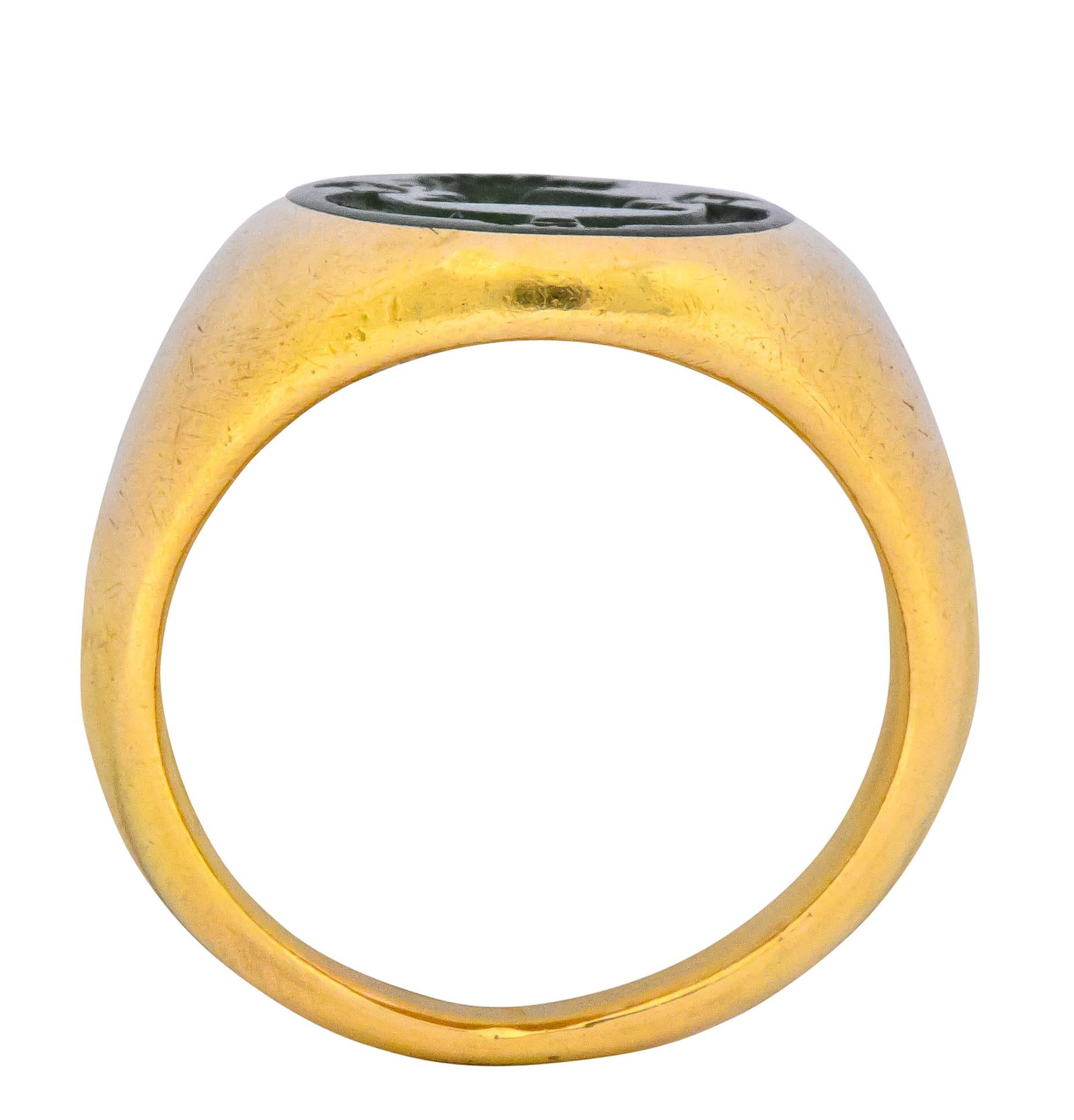 Tiffany & Co. Victorian Intaglio Jade 18 Karat Gold Lion Unisex Signet Ring 1