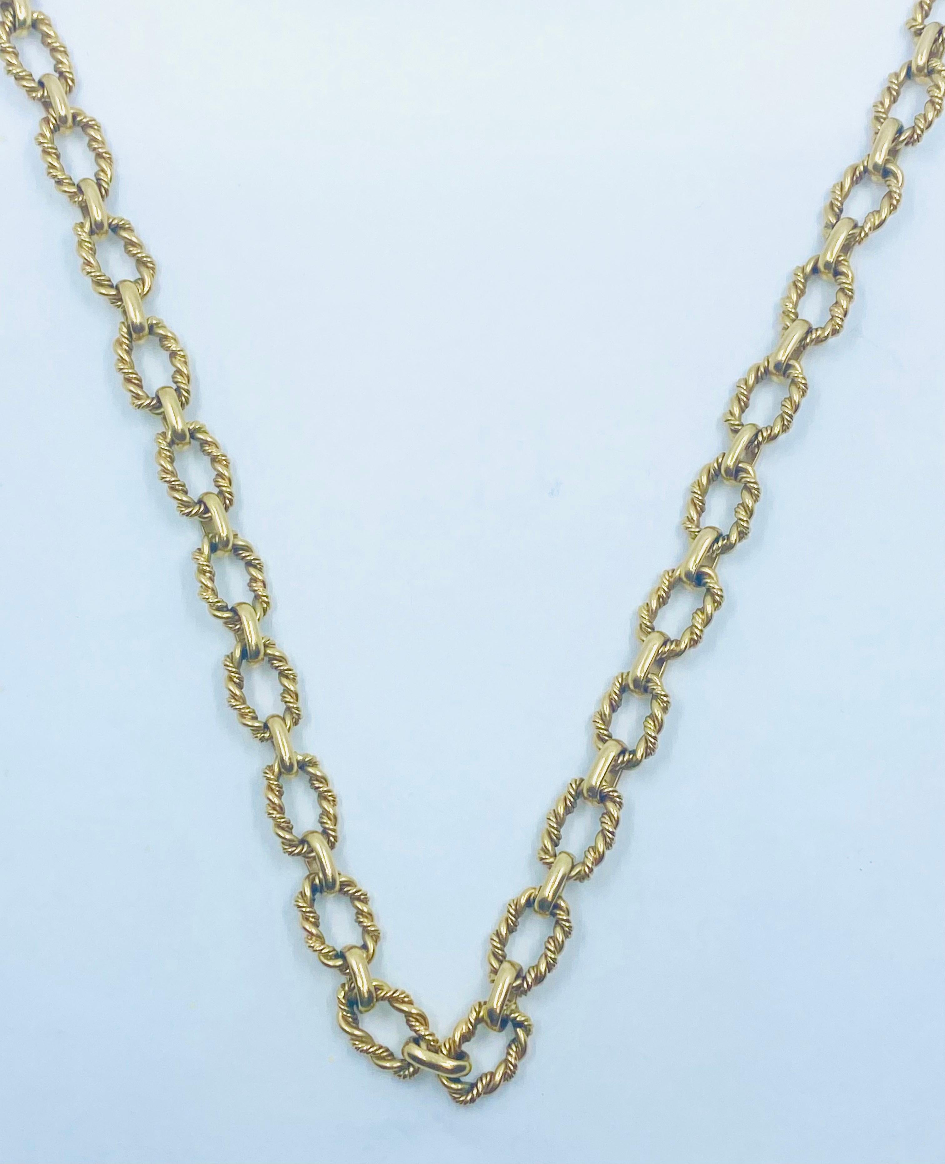 Tiffany & Co. Vintage 14k Link Necklace In Excellent Condition For Sale In Beverly Hills, CA