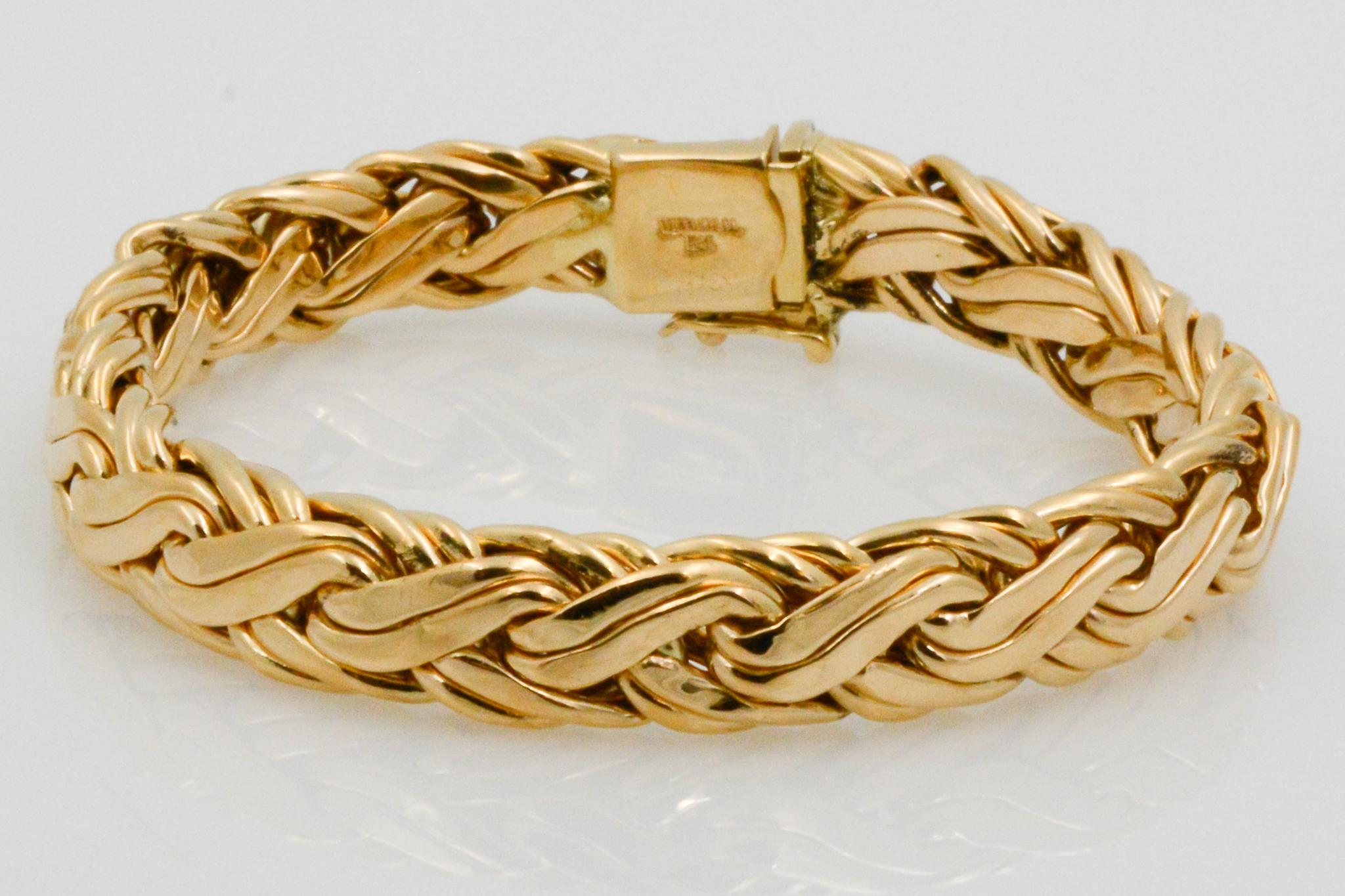 Tiffany & Co. Vintage 14 Karat Yellow Gold Byzantine Bracelet In Good Condition In Dallas, TX