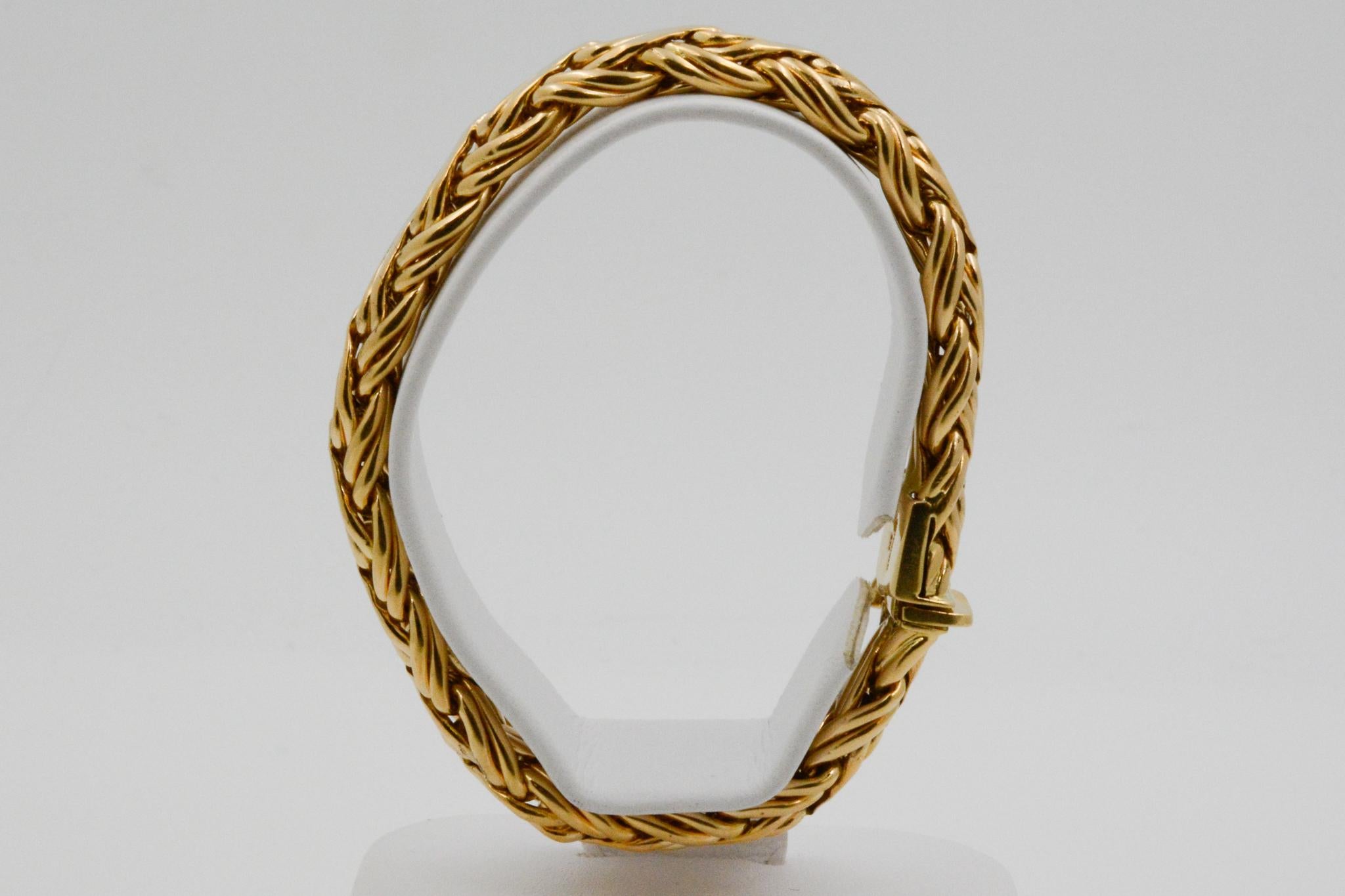 Tiffany & Co. Vintage 14 Karat Yellow Gold Byzantine Bracelet 4