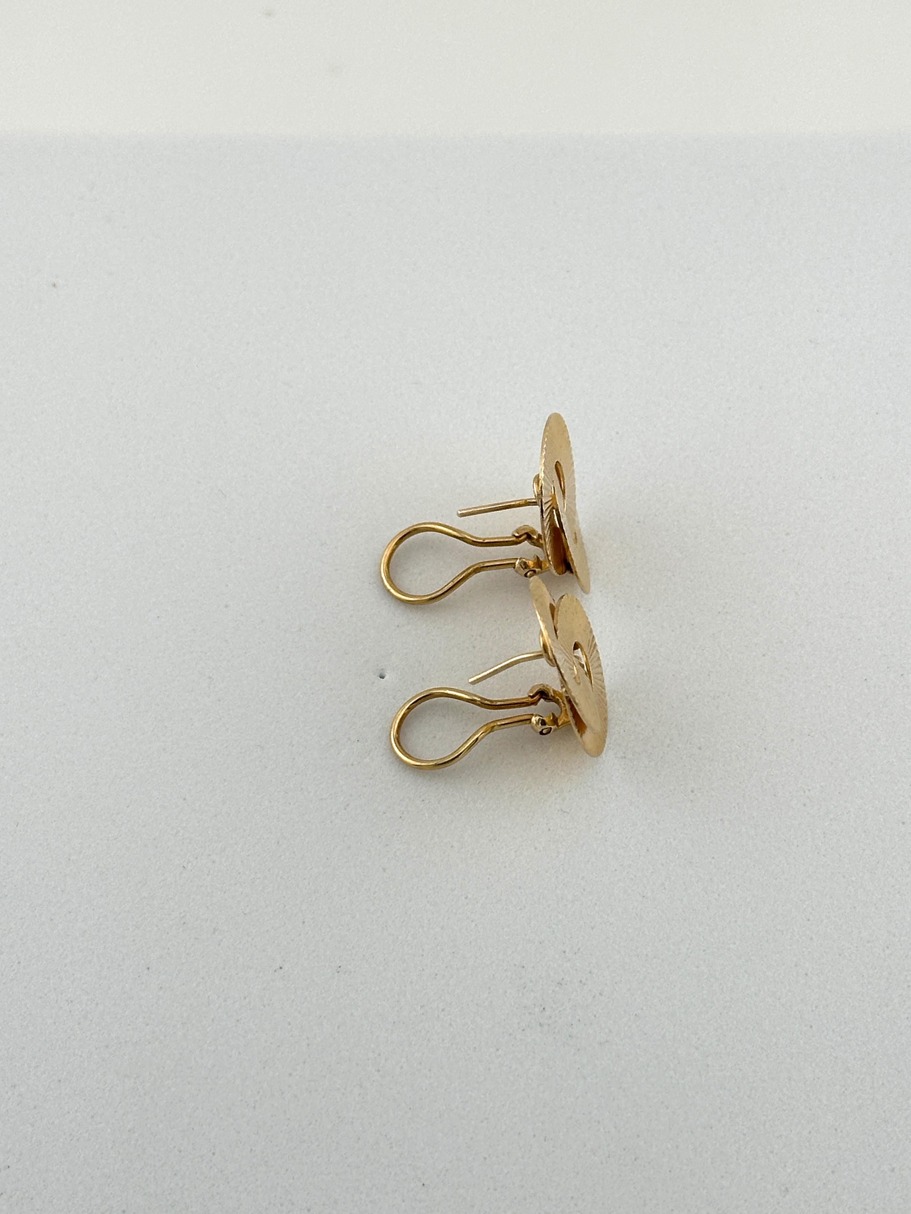 Tiffany & Co. Vintage 14K Yellow Gold Circle Ribbon Earrings For Sale 1