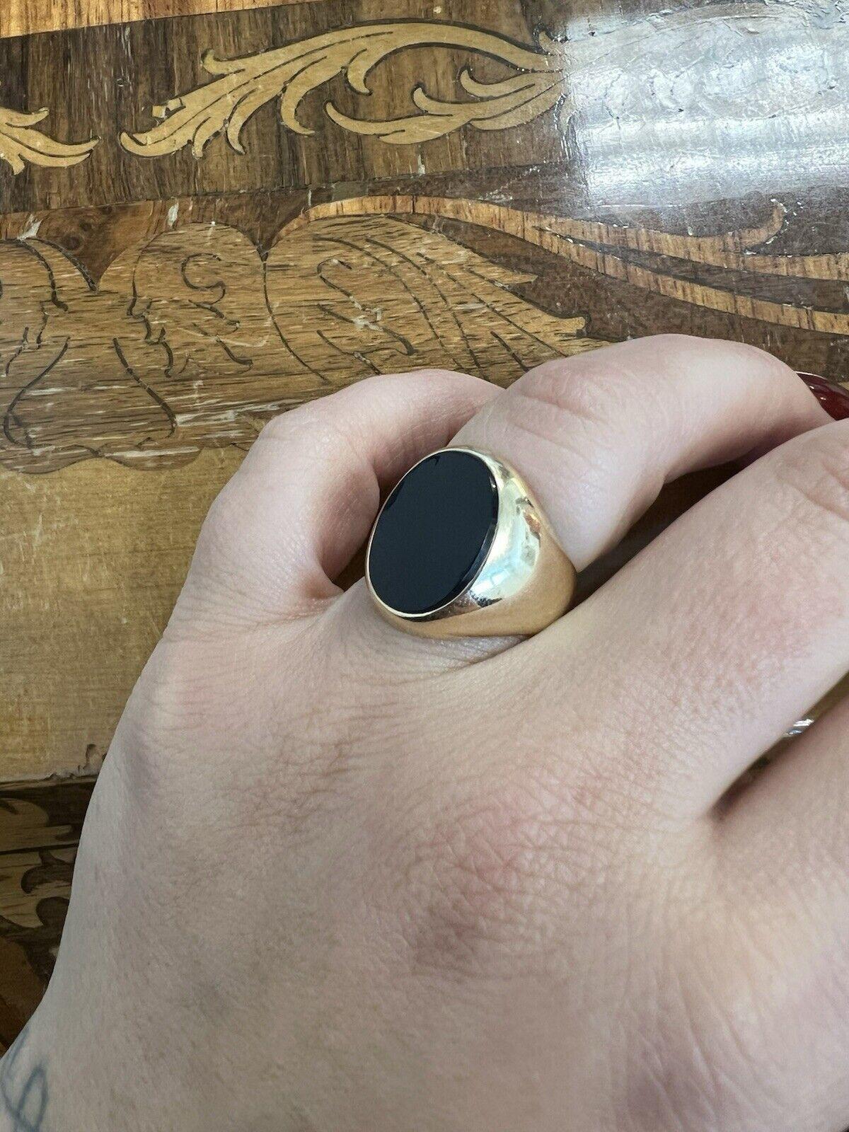 TIFFANY & CO. Vintage 14k Yellow Gold & Onyx Signet Ring 3