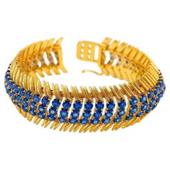 Tiffany 
Co. Vintage 15 Carat Sapphire 18K Yellow Gold Bracelet
