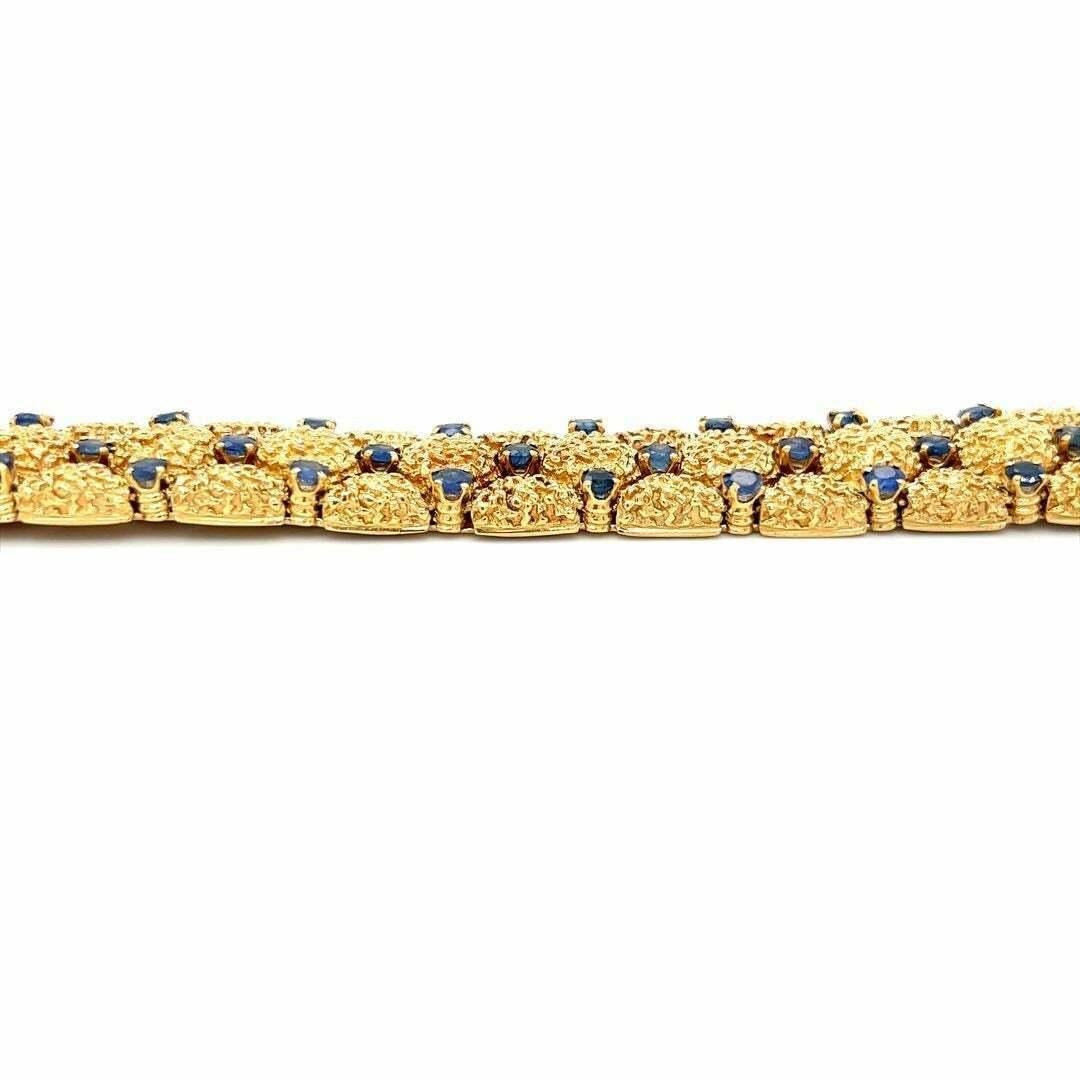 Round Cut Tiffany & Co. Vintage 18 Karat Yellow Gold Blue Sapphire Quilted Link Bracelet 