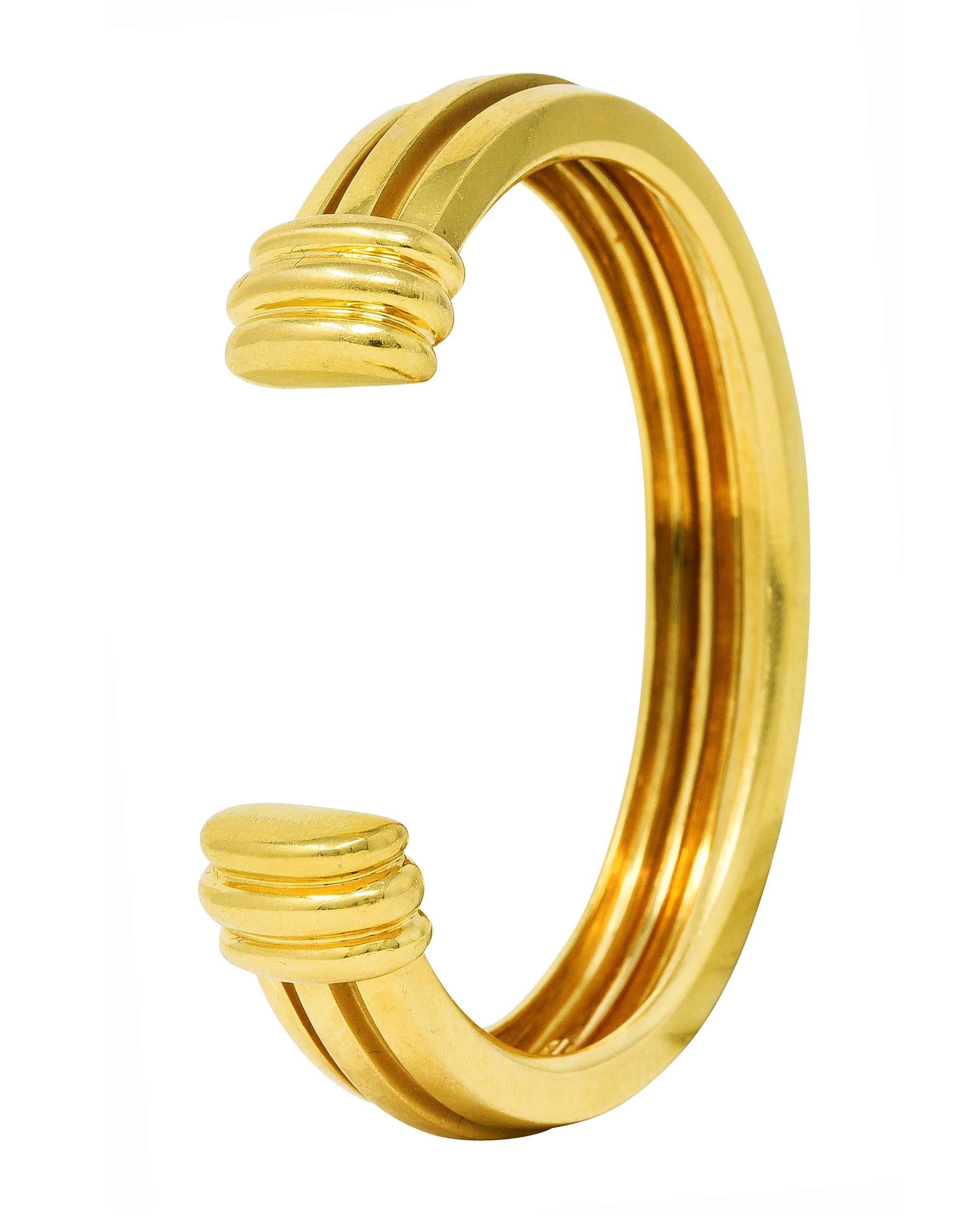 Women's or Men's Tiffany & Co. Vintage 18 Karat Yellow Gold Grooved Atlas Cuff Bracelet
