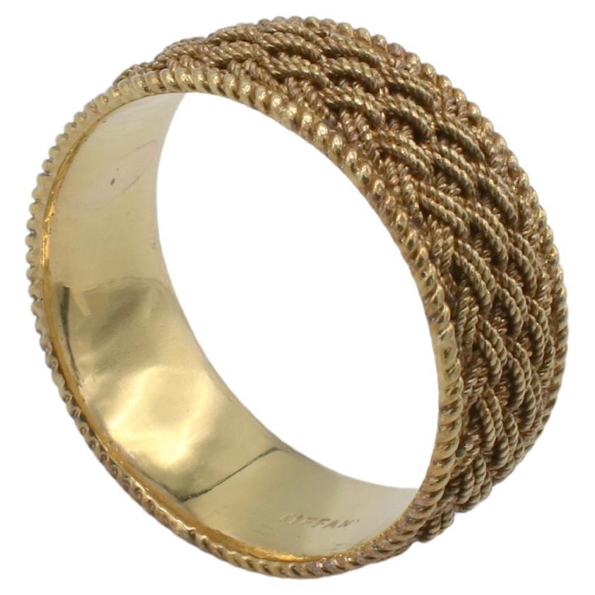 Tiffany & Co. Vintage 18 Karat Yellow Gold Woven Mesh Wide Band Ring In Excellent Condition For Sale In  Baltimore, MD