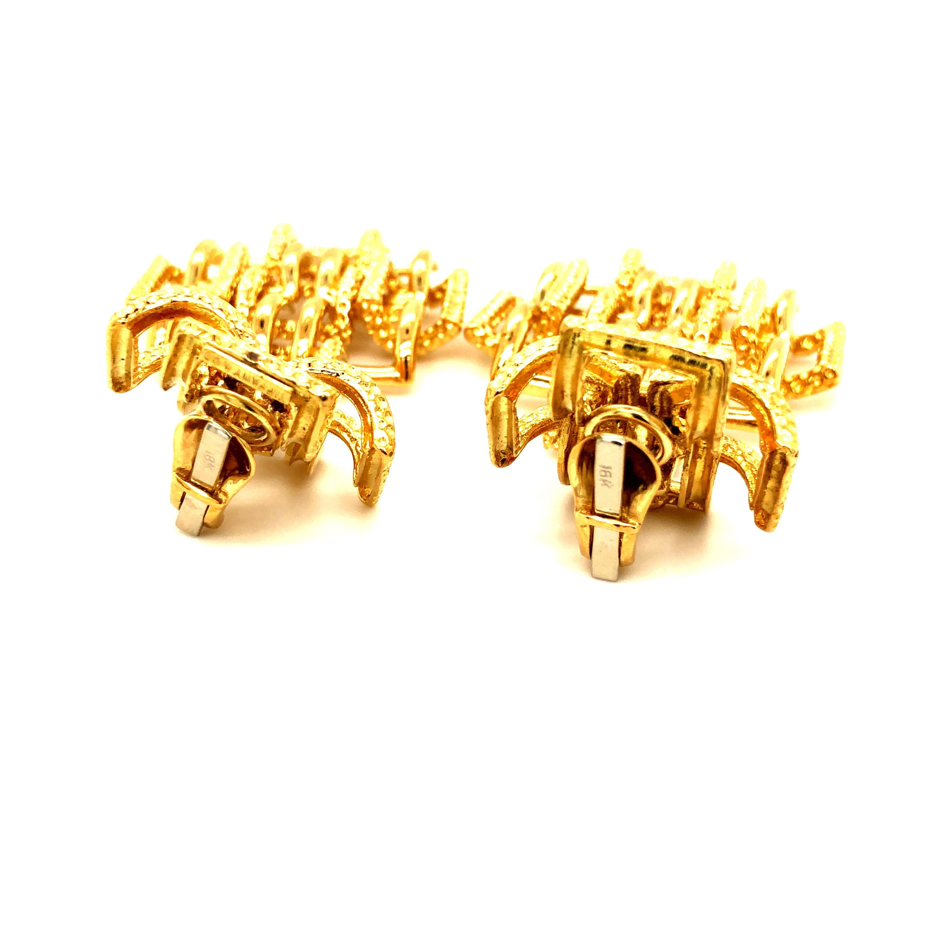 Tiffany & Co. Vintage 18 Karat Gold Earrings 1