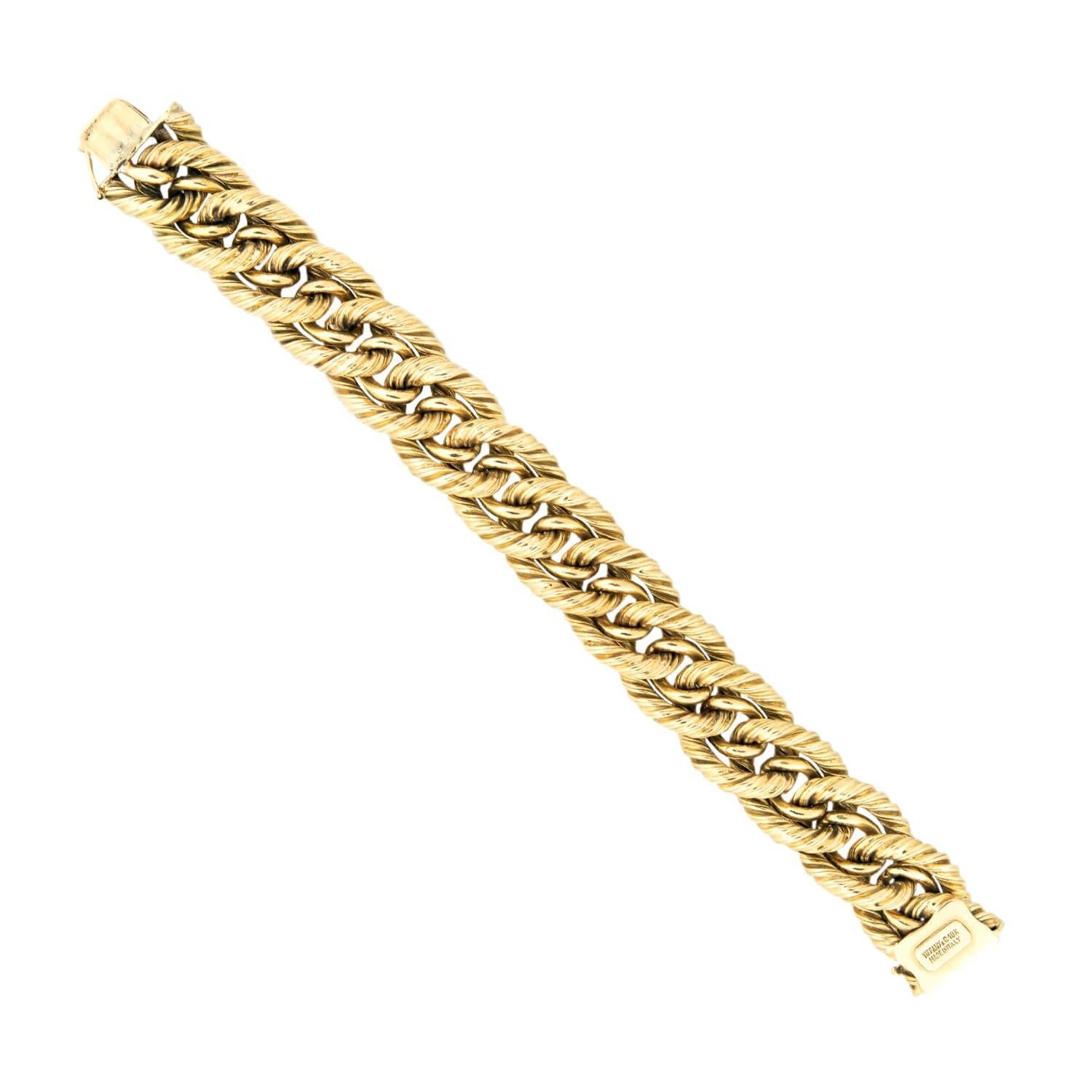 TIFFANY & CO. Vintage 18k Gold Twisted Curb Chain Bracelet 57.0dwt For Sale 2