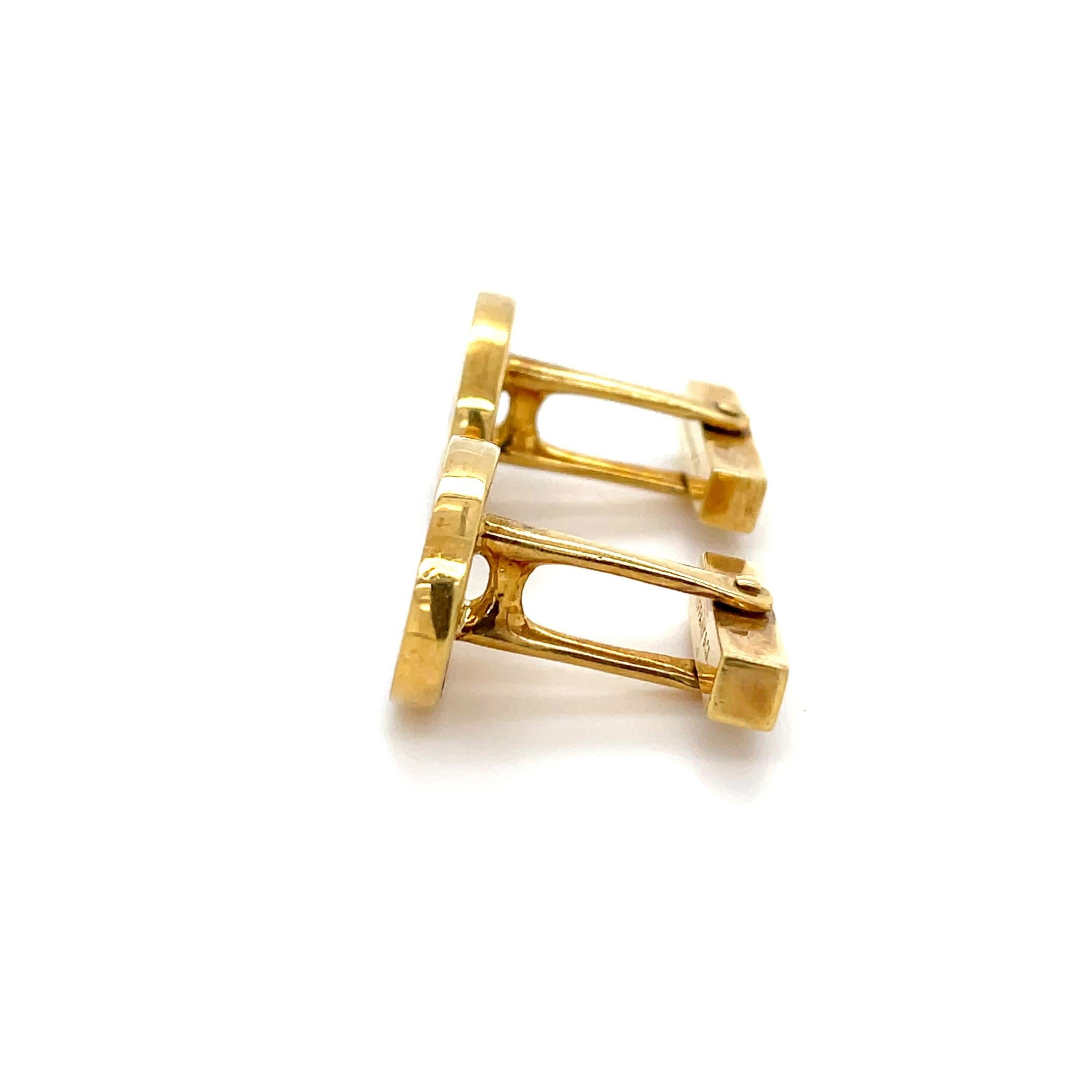 Tiffany & Co. Vintage 18K Yellow Gold and Onyx Cufflinks For Sale 1