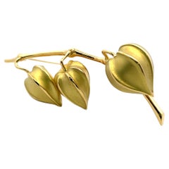 Tiffany & Co Vintage 18K Yellow Gold Chines Lantern Leaf Pin Brooch 35.2 Grams
