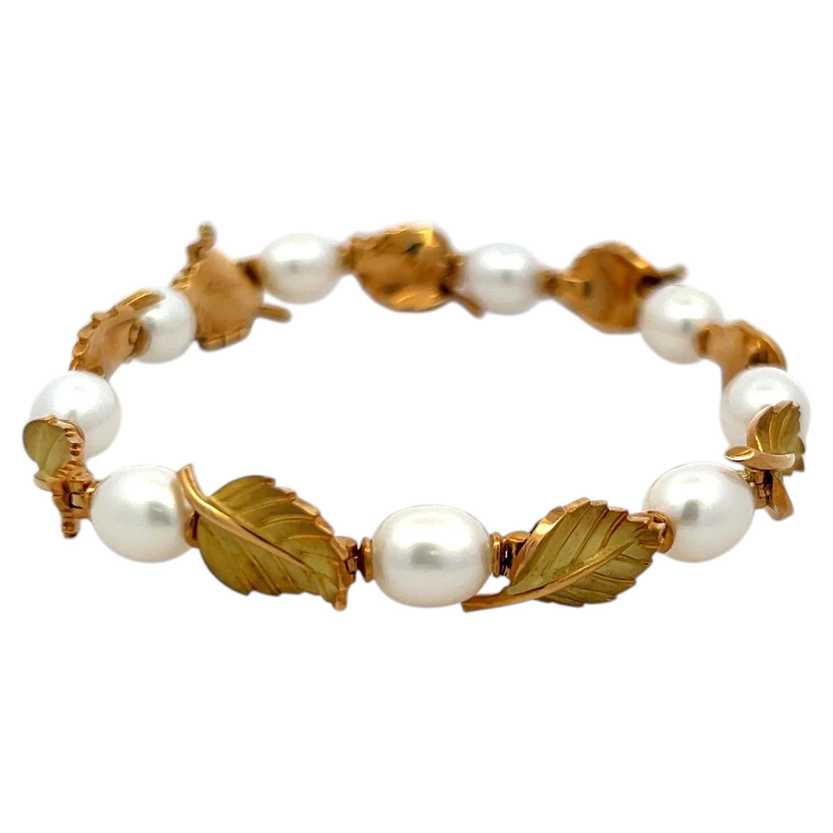 Tiffany & Co Vintage 18K Yellow Gold Link Bracelet with 6.2-6.9 MM Pearl
