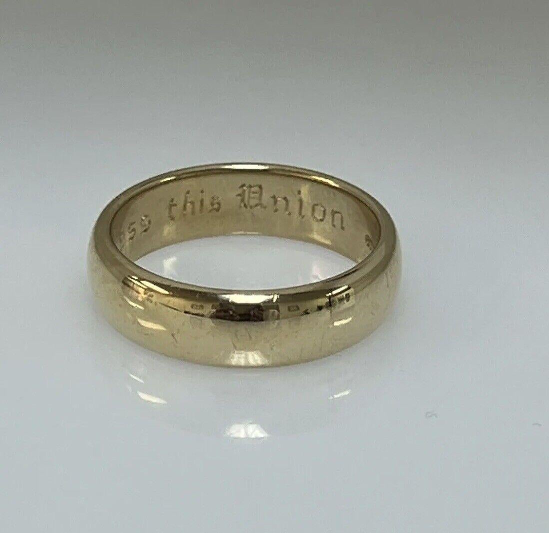 Tiffany & Co. Vintage 18k Yellow Gold Wedding Band In Excellent Condition For Sale In Beverly Hills, CA