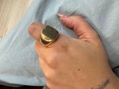 TIFFANY & CO. Vintage 1960s 14k Yellow Gold Signet Ring w/Pouch Rare