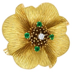 TIFFANY & CO. Vintage 1960s Textured 18K Gold Emerald & Diamond Flower Brooch