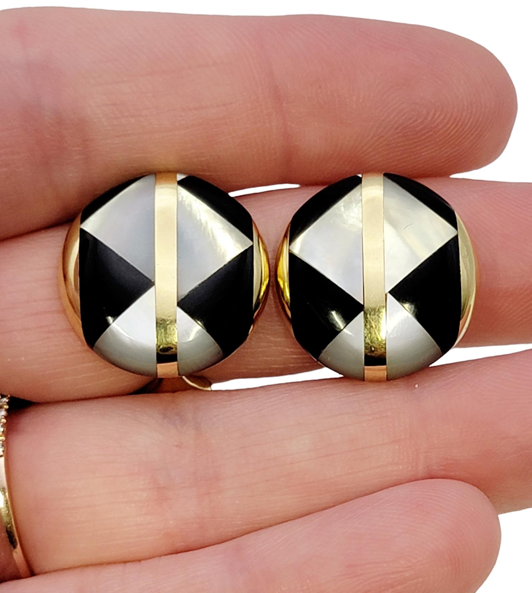 Tiffany & Co. Vintage 1980's Geometric Black and White Clip-On Disc Earrings  For Sale 5