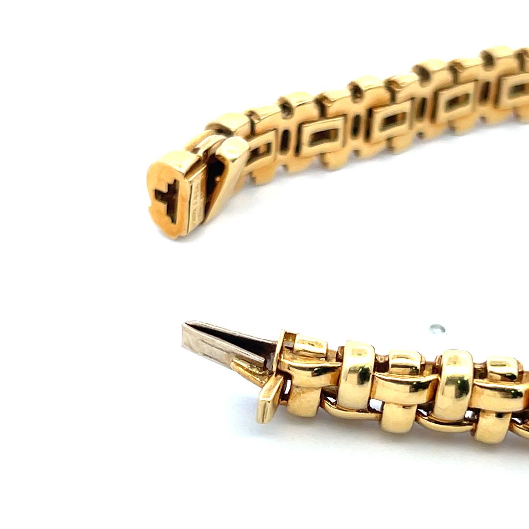 Tiffany & Co Vintage 48.60 Grams 18 Karat Yellow Gold Link Bracelet im Angebot 4