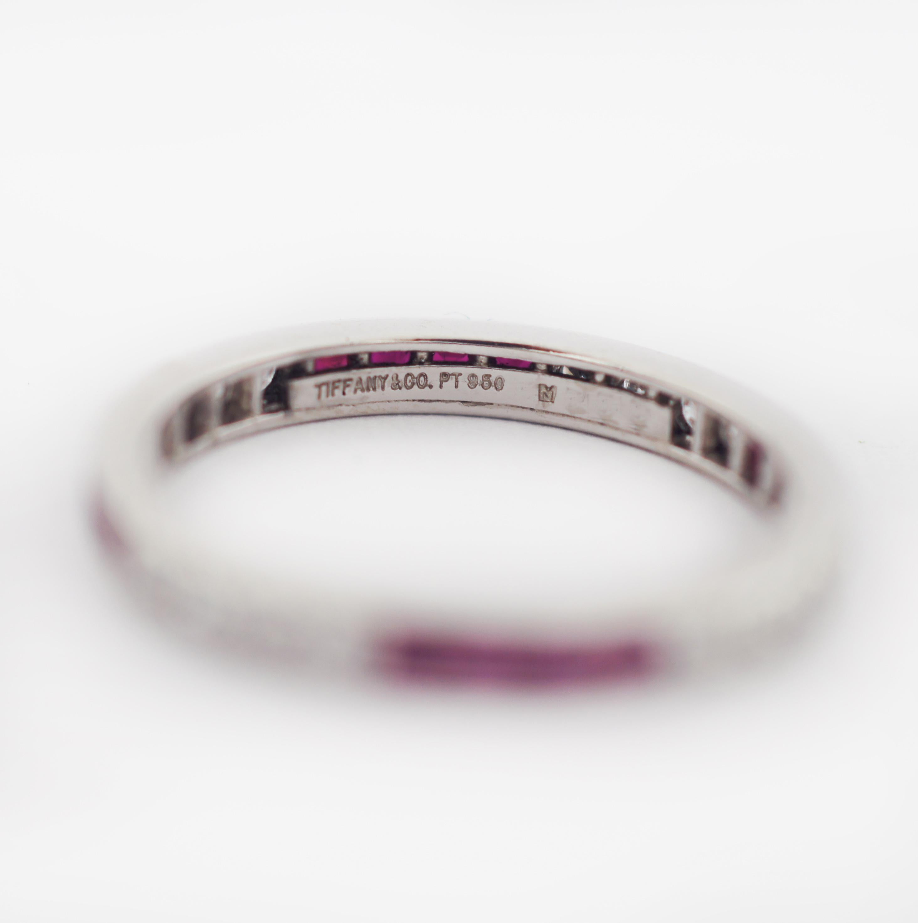 Round Cut TIFFANY & CO. Vintage 50's Platinum Diamond Ruby Band Ring For Sale