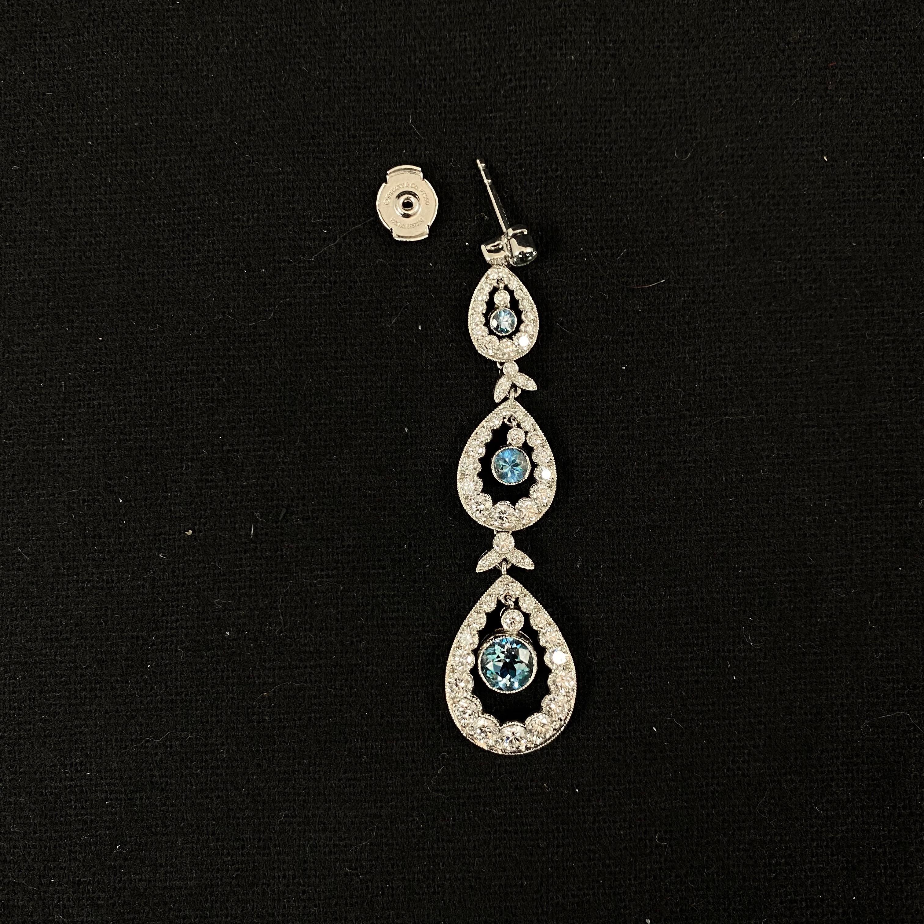 Tiffany & Co. Vintage Aquamarin Diamant Birne Form Tropfen Ohrringe Platin 1990er Jahre 1
